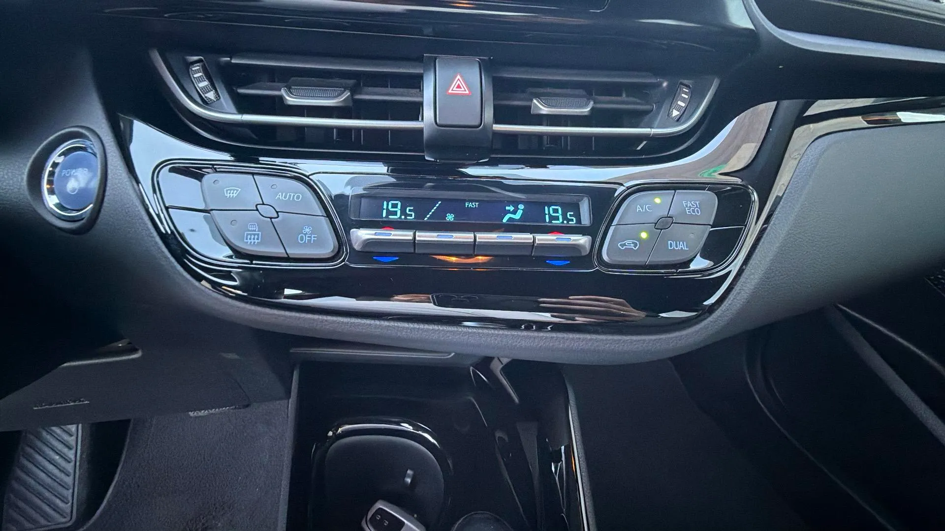 Toyota C-HR 1.8 125H Advance - foto 21
