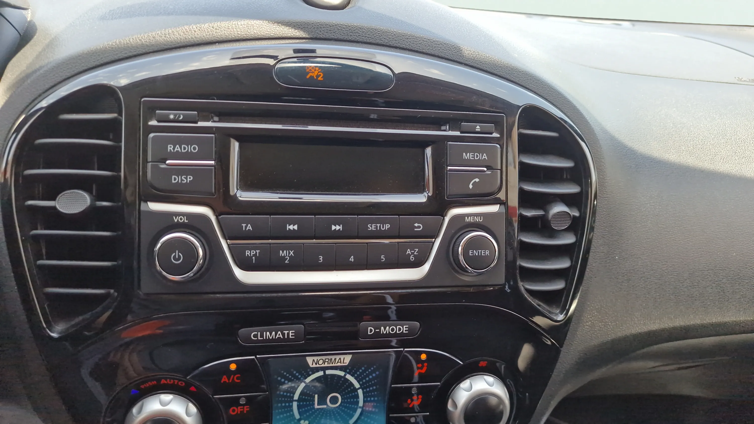 Nissan Juke G E6D-Temp Acenta - foto 13