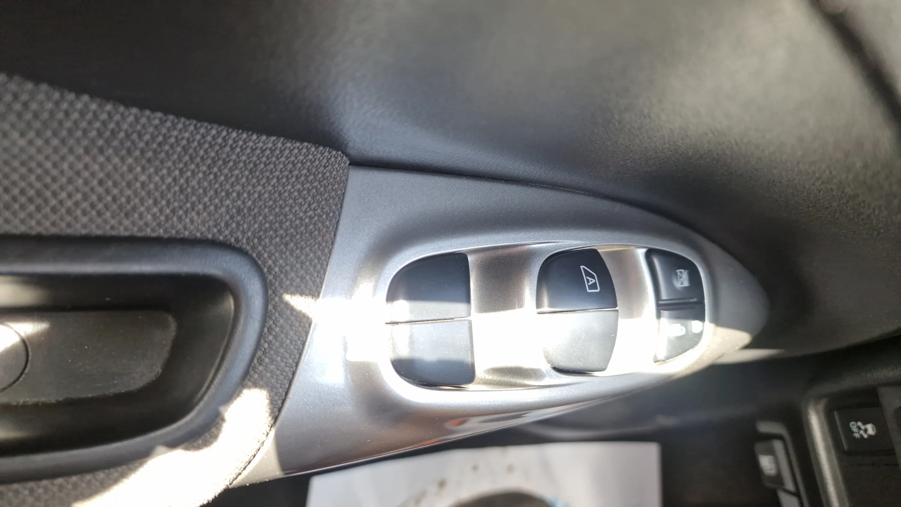 Nissan Juke G E6D-Temp Acenta - foto 15