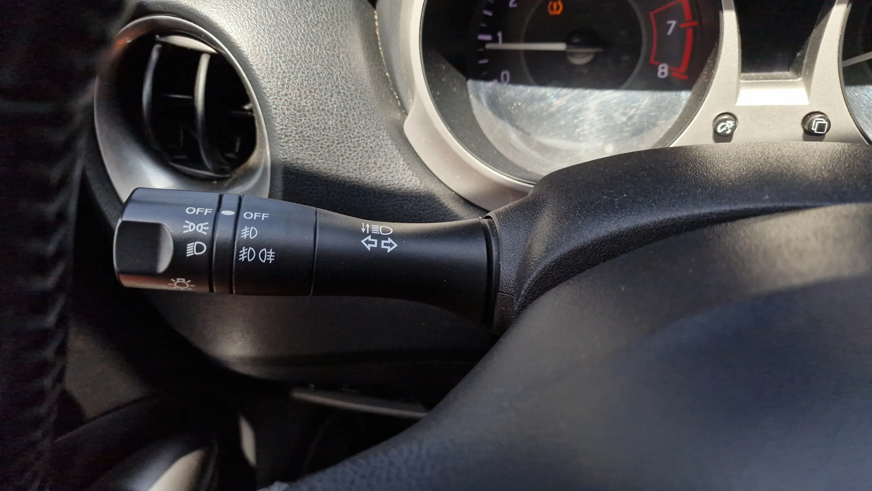 Nissan Juke G E6D-Temp Acenta - foto 16