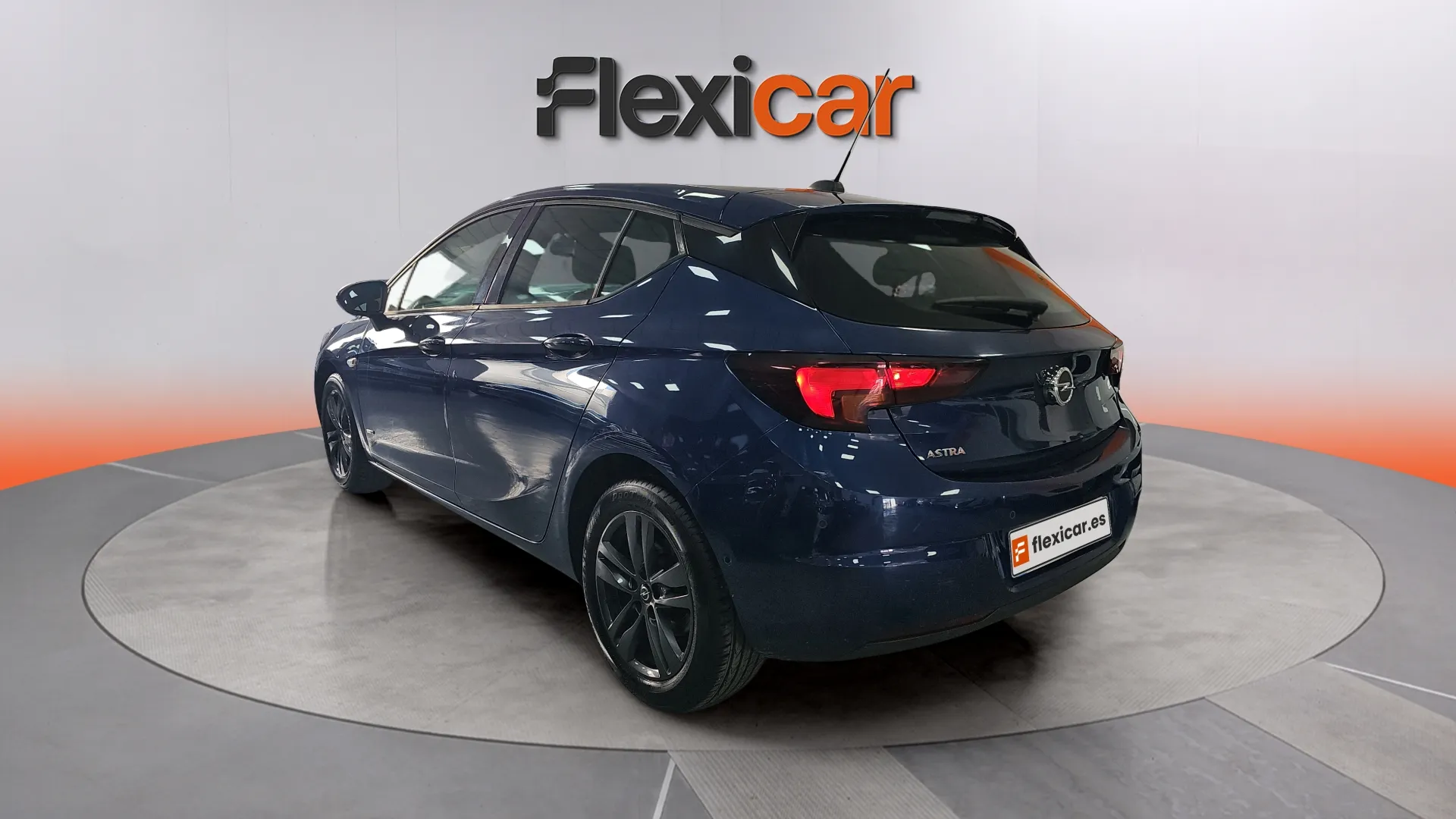 Opel Astra 1.2T SHT Business Elegan ST - foto 4