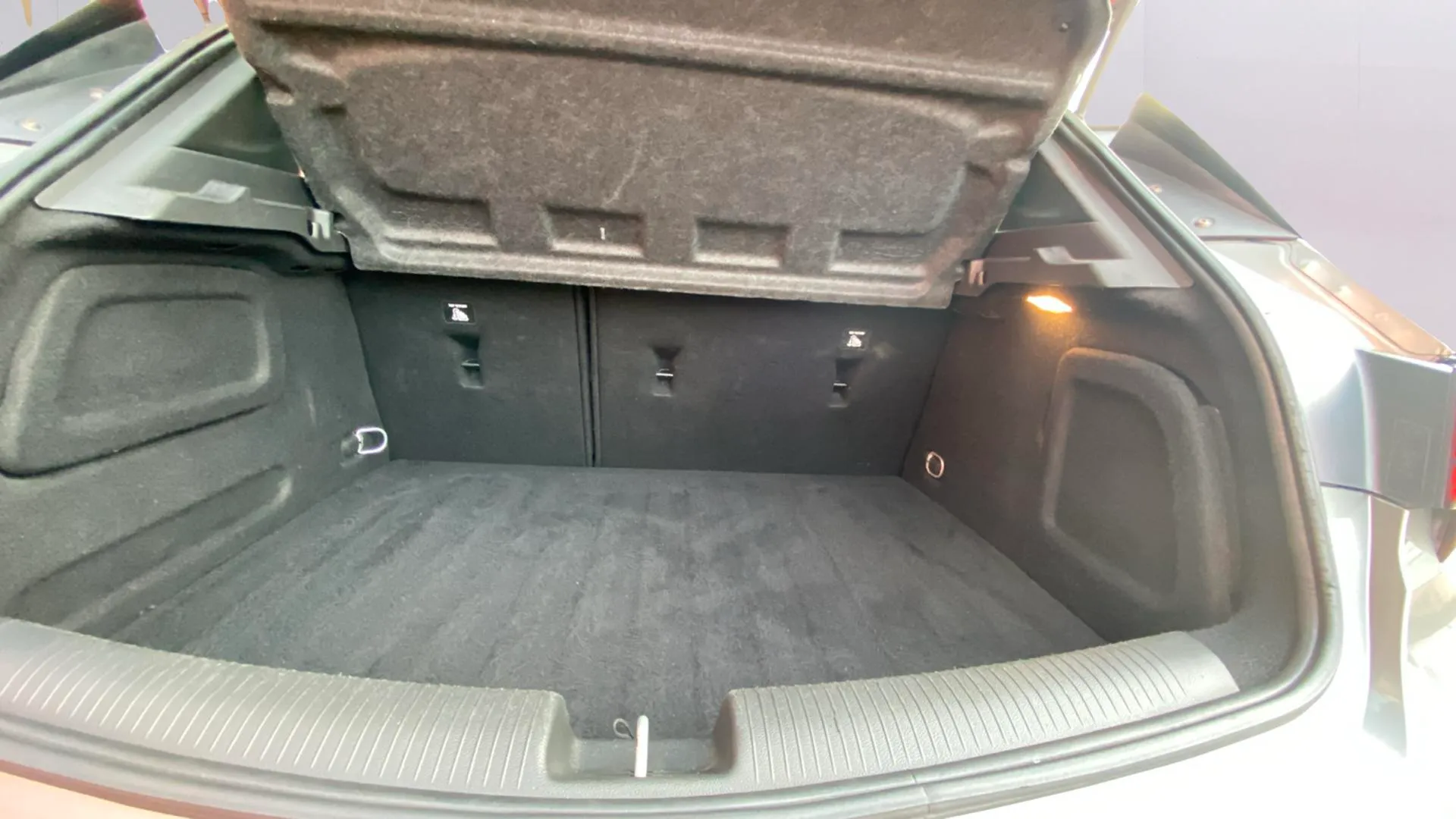 Opel Astra 1.2T SHT Design Tech - foto 9