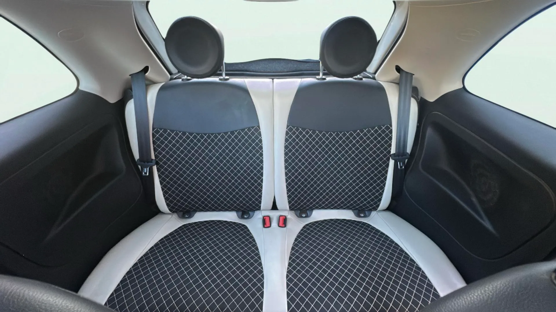 Fiat 500 Dolcevita 1.0 Hybrid - foto 19