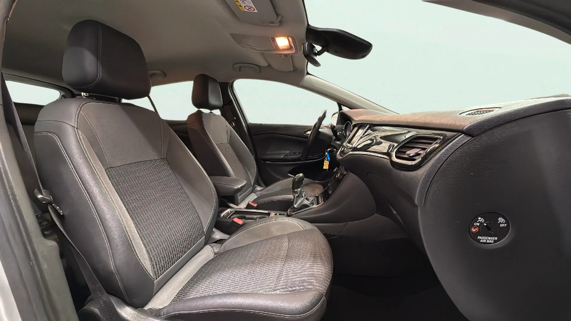 Opel Astra 1.2T SHT Business Elegan ST - foto 10