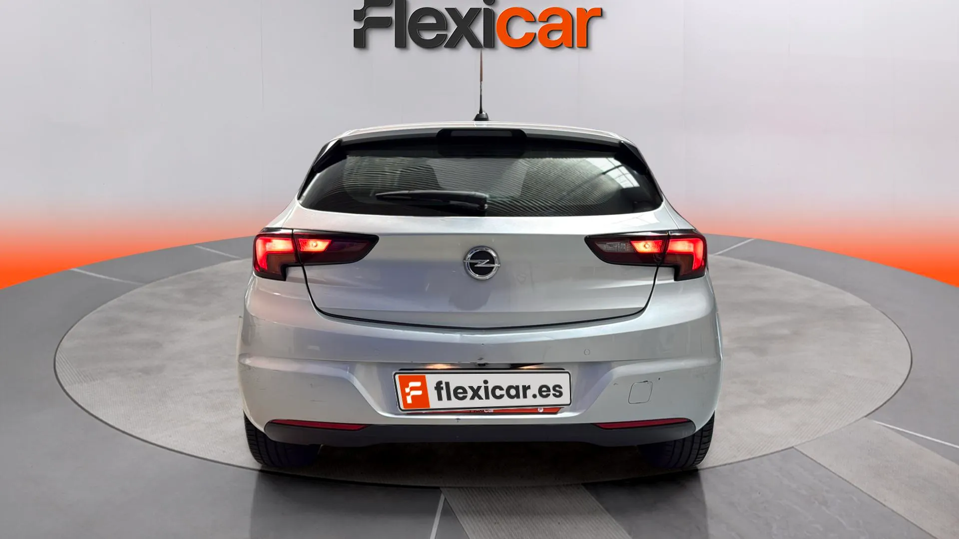Opel Astra 1.2T SHT Business Elegan ST - foto 6