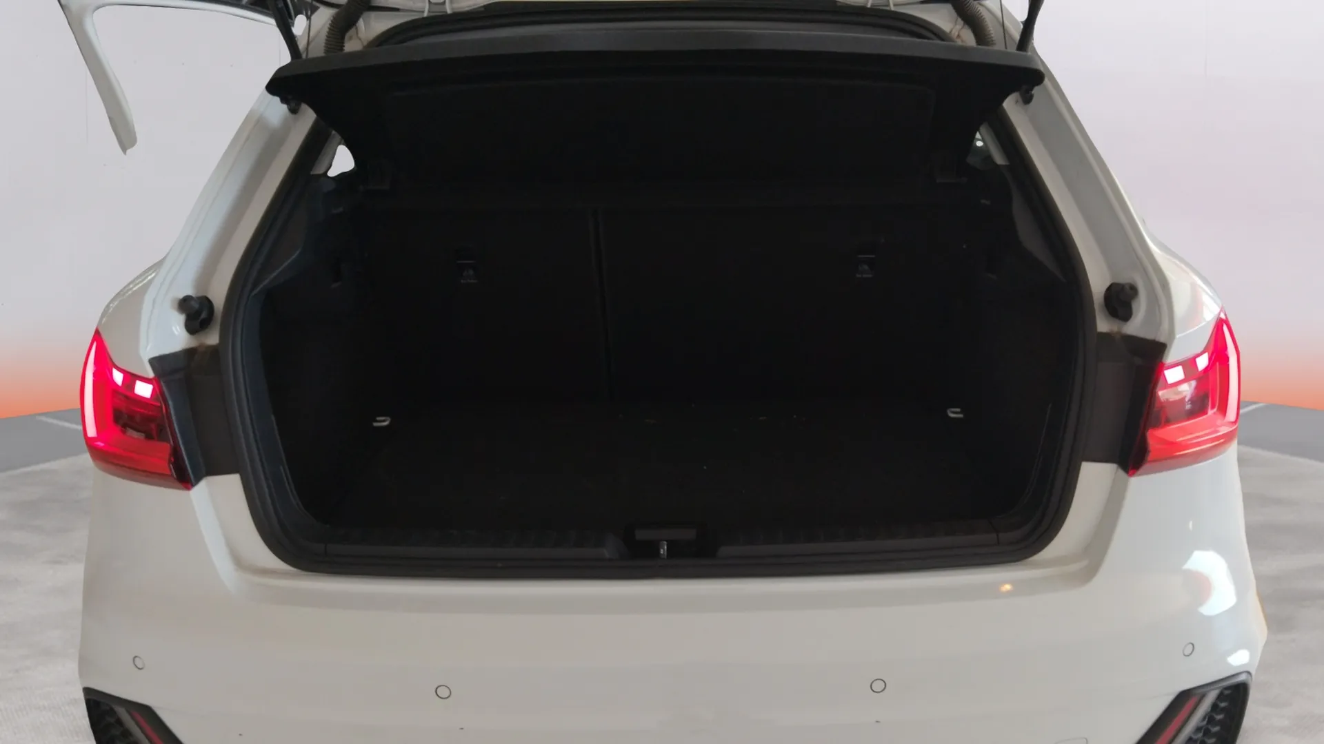 Audi A1 Sportback Adrenalin 25 TFSI - foto 12