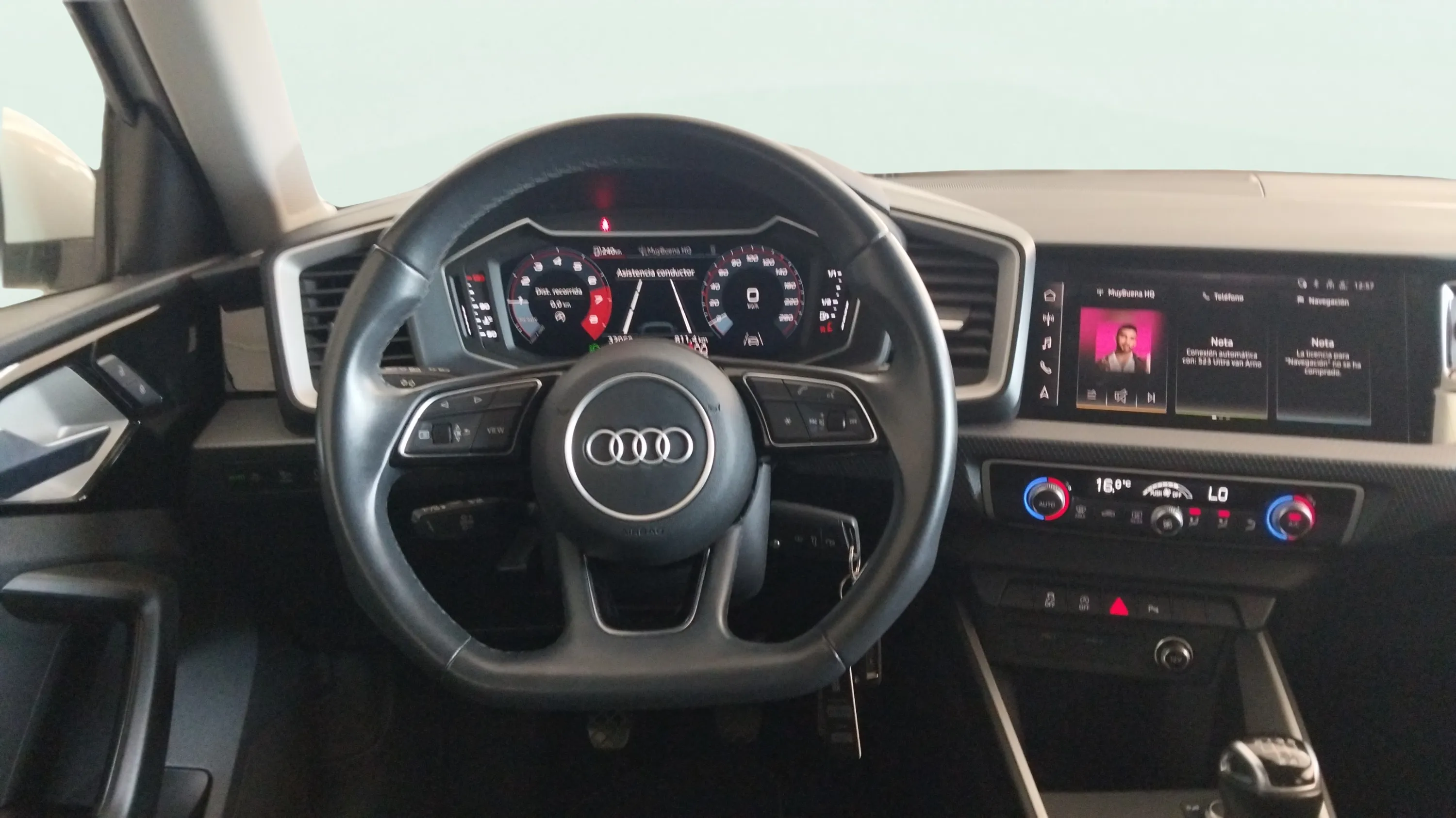 Audi A1 Sportback Adrenalin 25 TFSI - foto 24