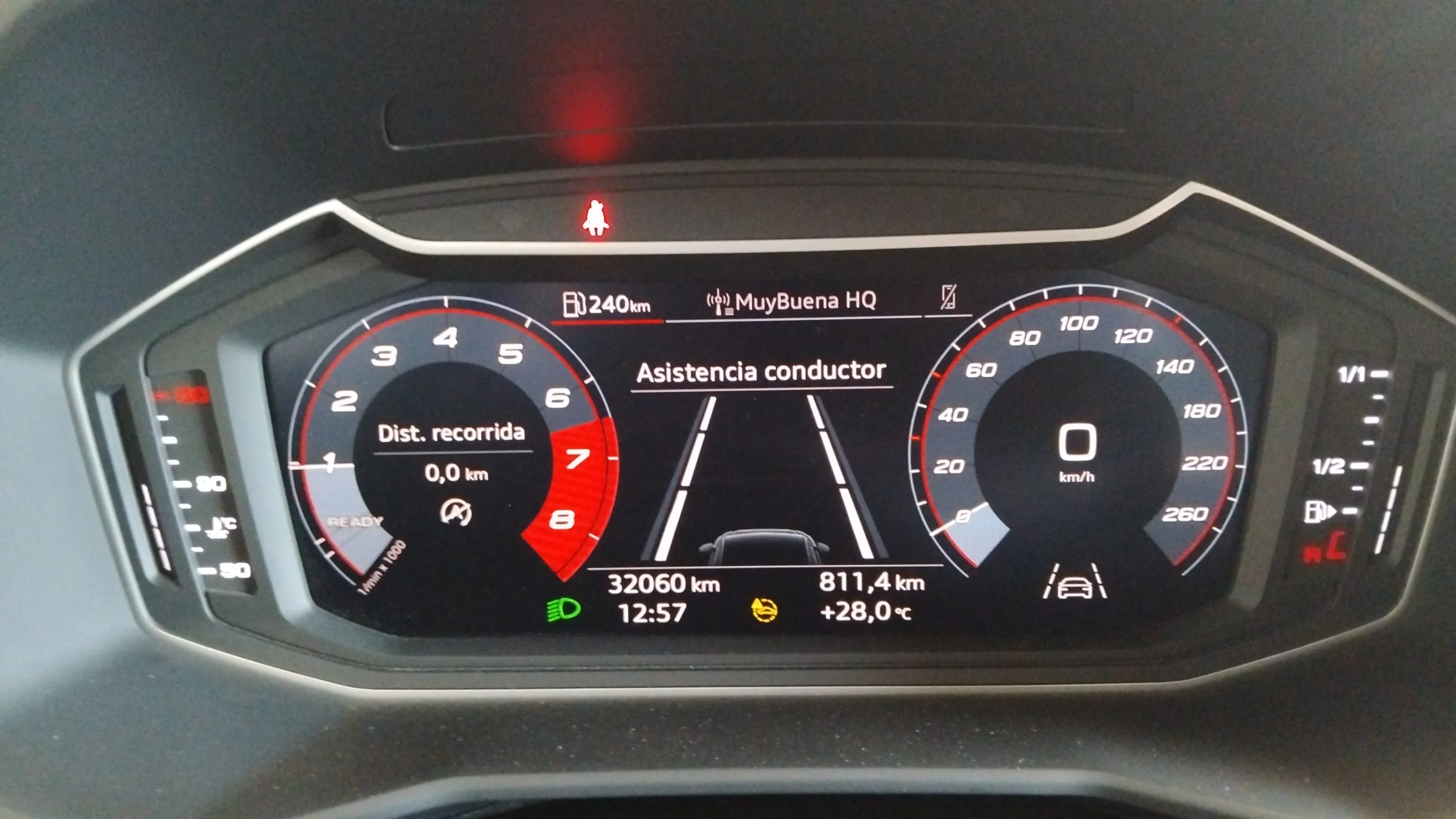 Audi A1 Sportback Adrenalin 25 TFSI - foto 8
