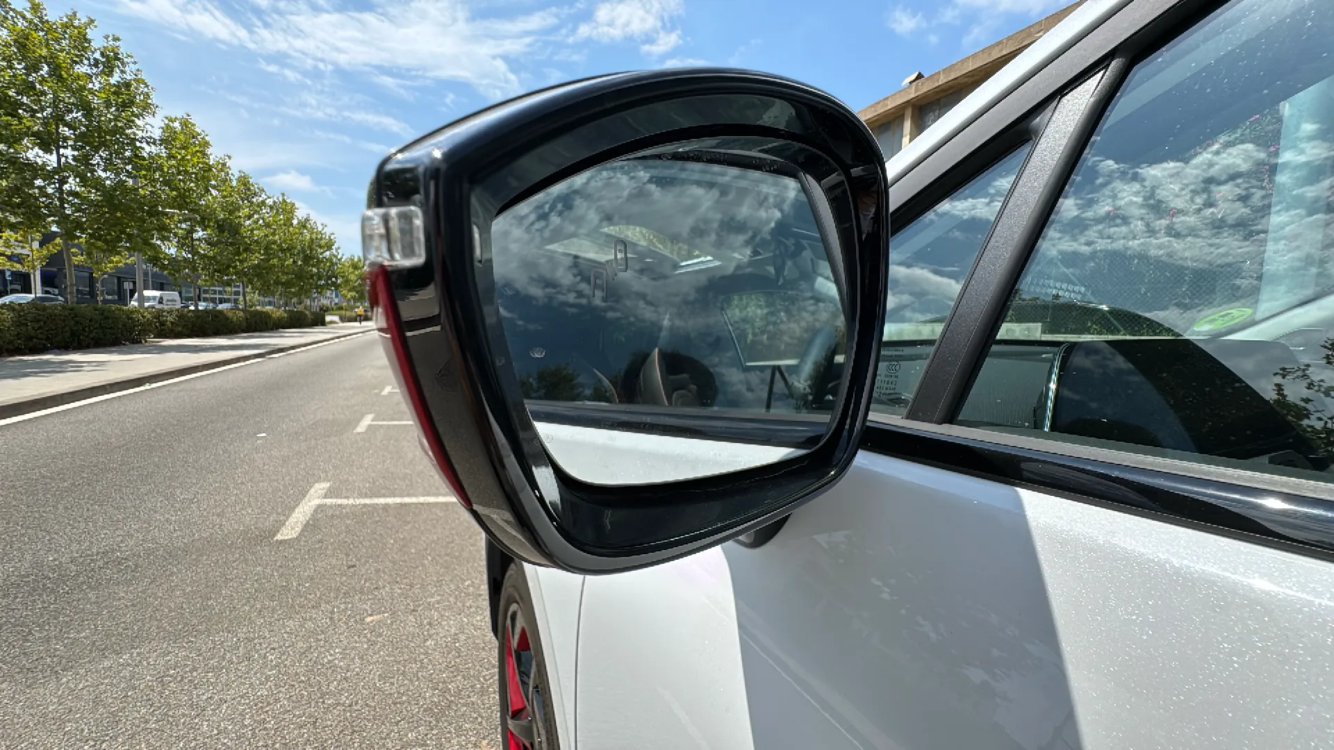 Omoda 5 1.6 T-GDi DCT Premium - foto 38