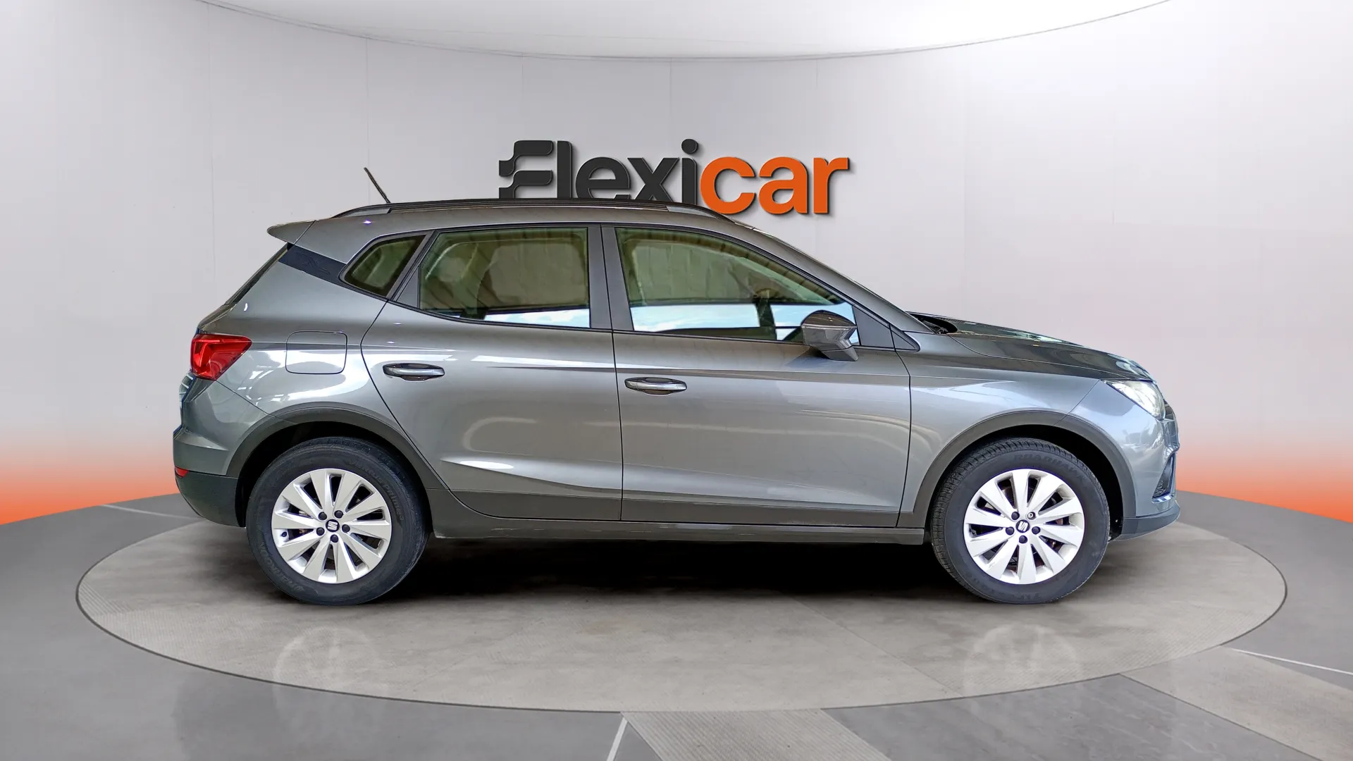 SEAT Arona 1.0 TSI Style Ecomotive - foto 8