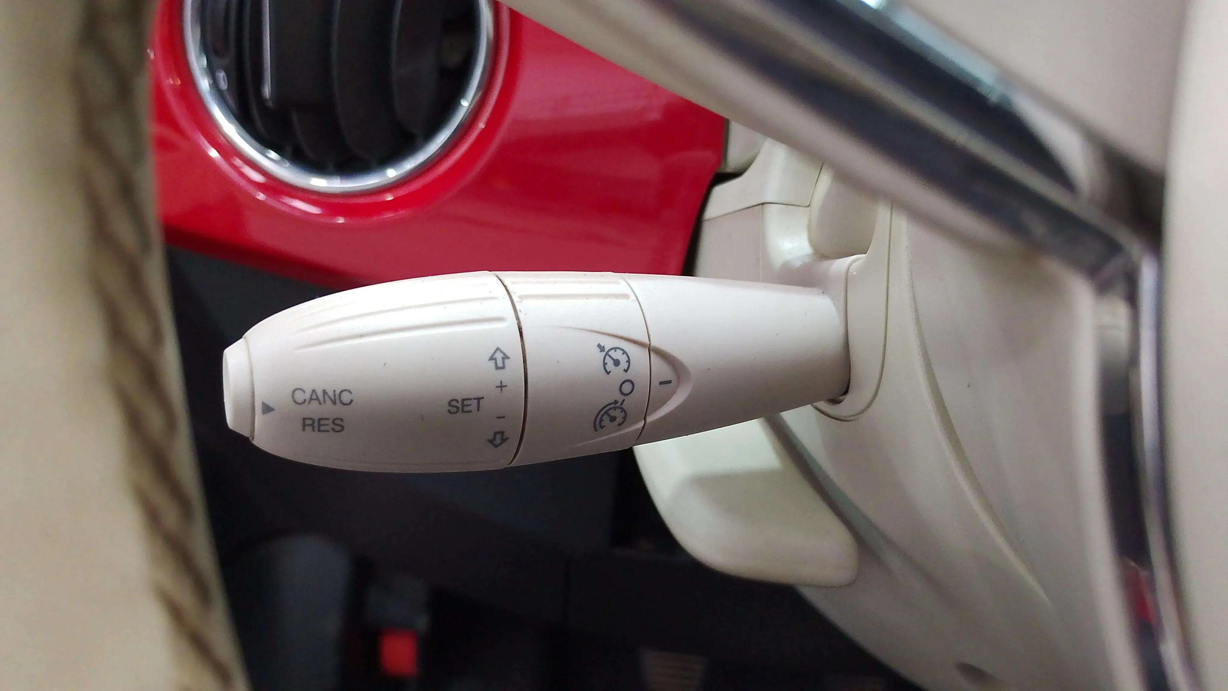 Fiat 500 Dolcevita 1.0 Hybrid - foto 22