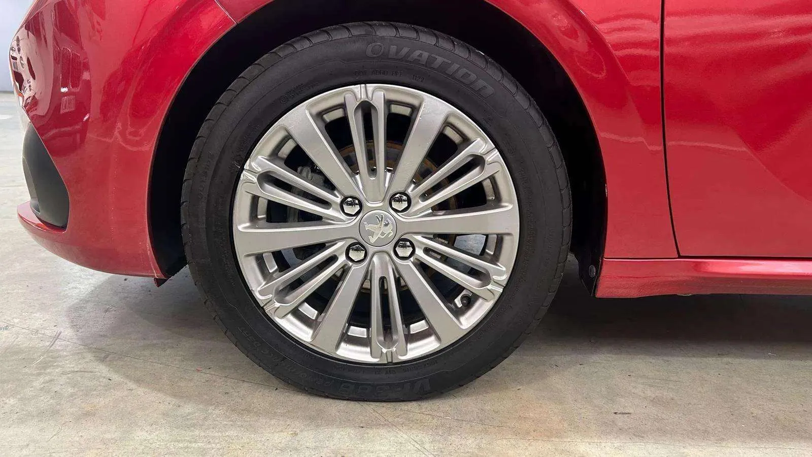 Peugeot 208 Active PureTech - foto 19