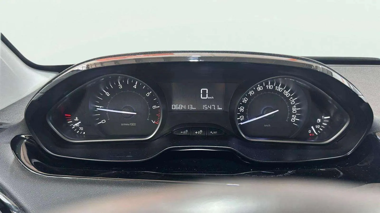 Peugeot 208 Active PureTech - foto 11