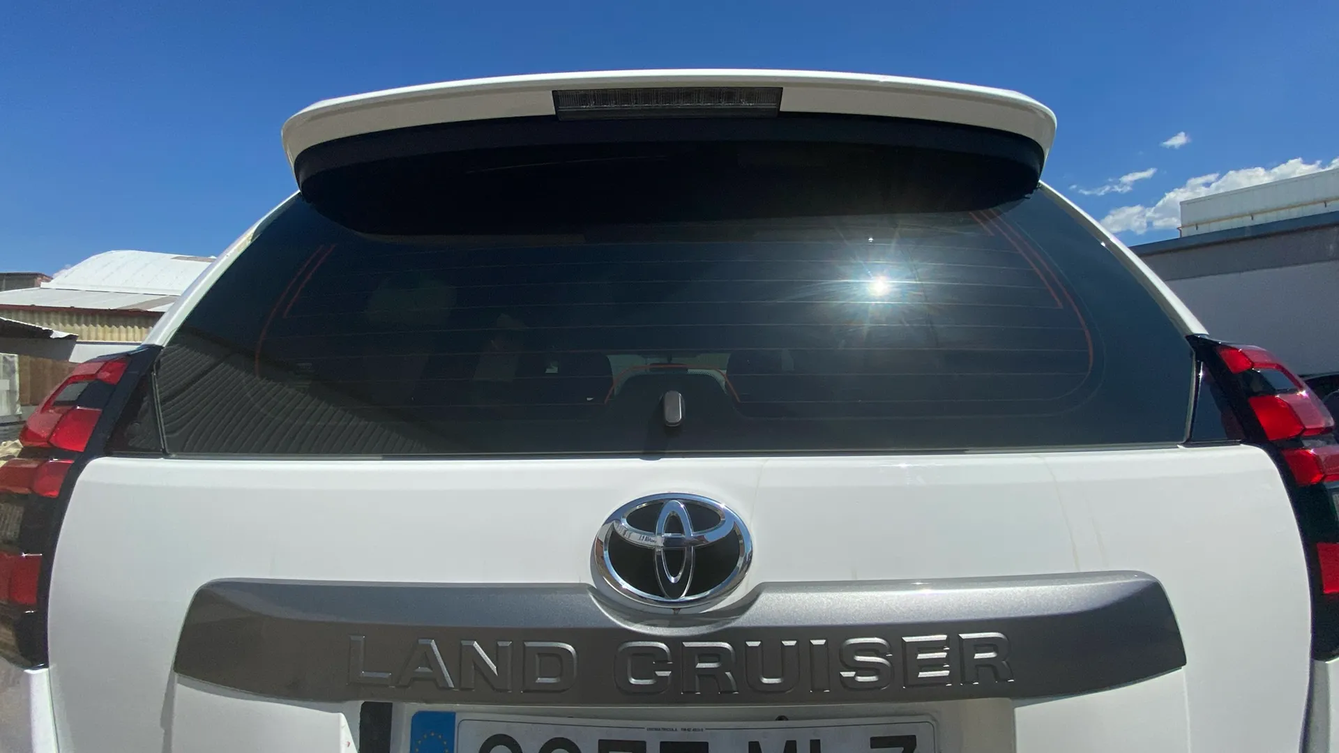 Toyota Land Cruiser 2.8 D-4D GX - foto 17