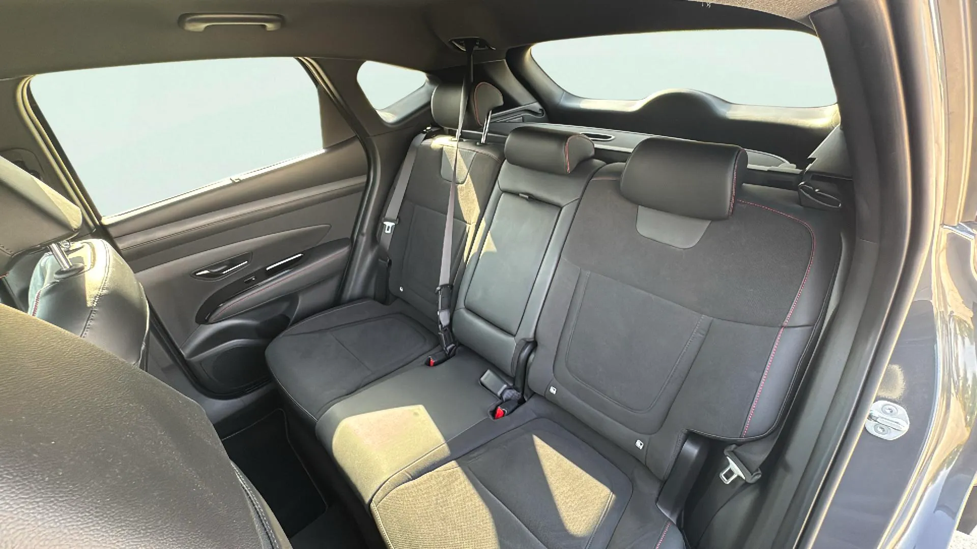 Hyundai Tucson 1.6T N Line - foto 18