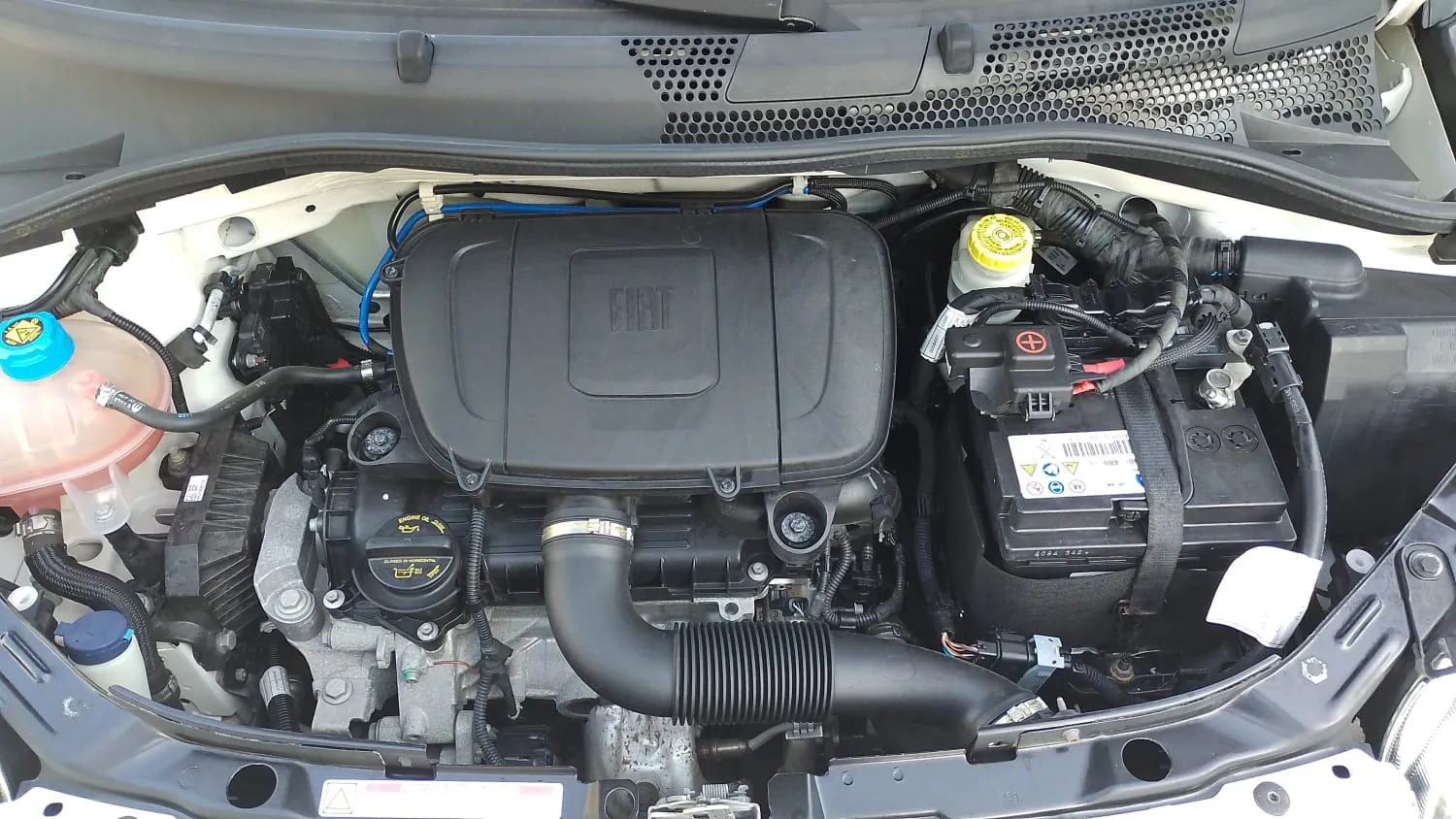 Fiat 500 Dolcevita 1.0 Hybrid - foto 24