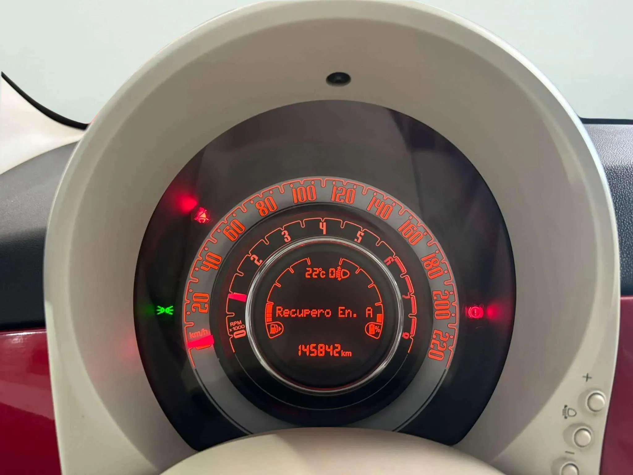 Fiat 500 Dolcevita 1.0 Hybrid - foto 17