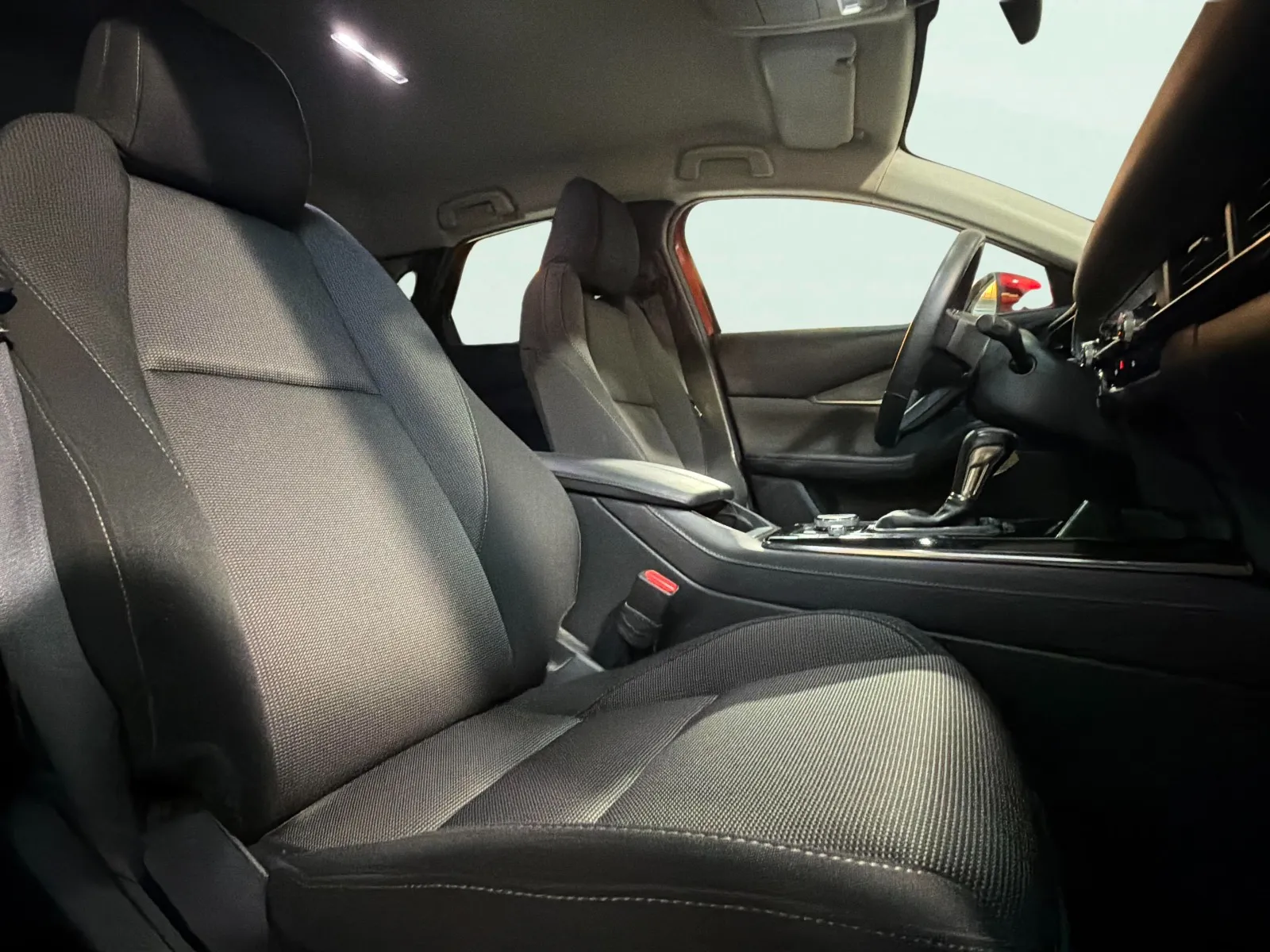 Mazda CX-30 2.0 Zenith (sin Pack Bose) - foto 18