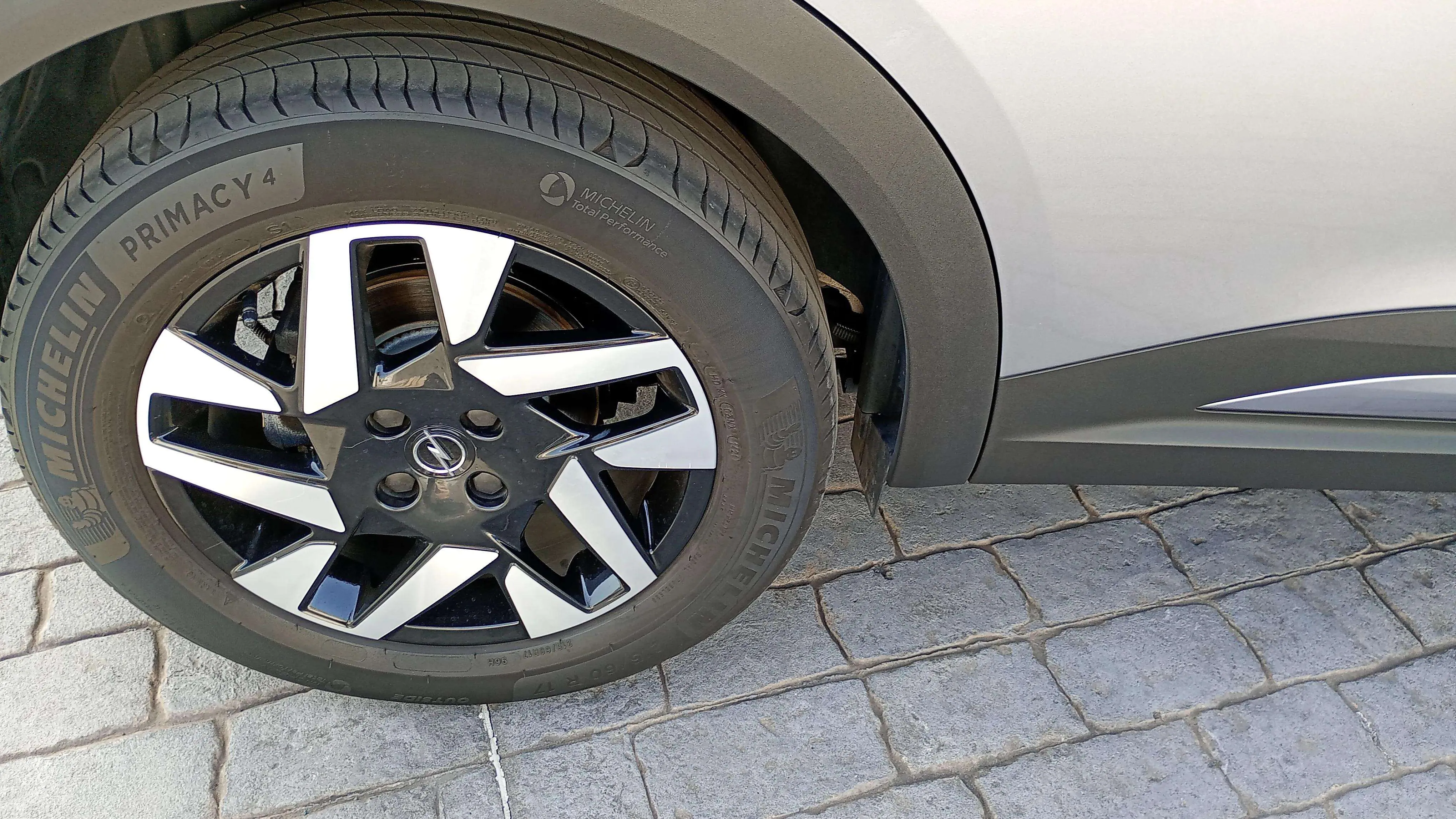 Opel Mokka BEV 50kWh Business Elegance - foto 18
