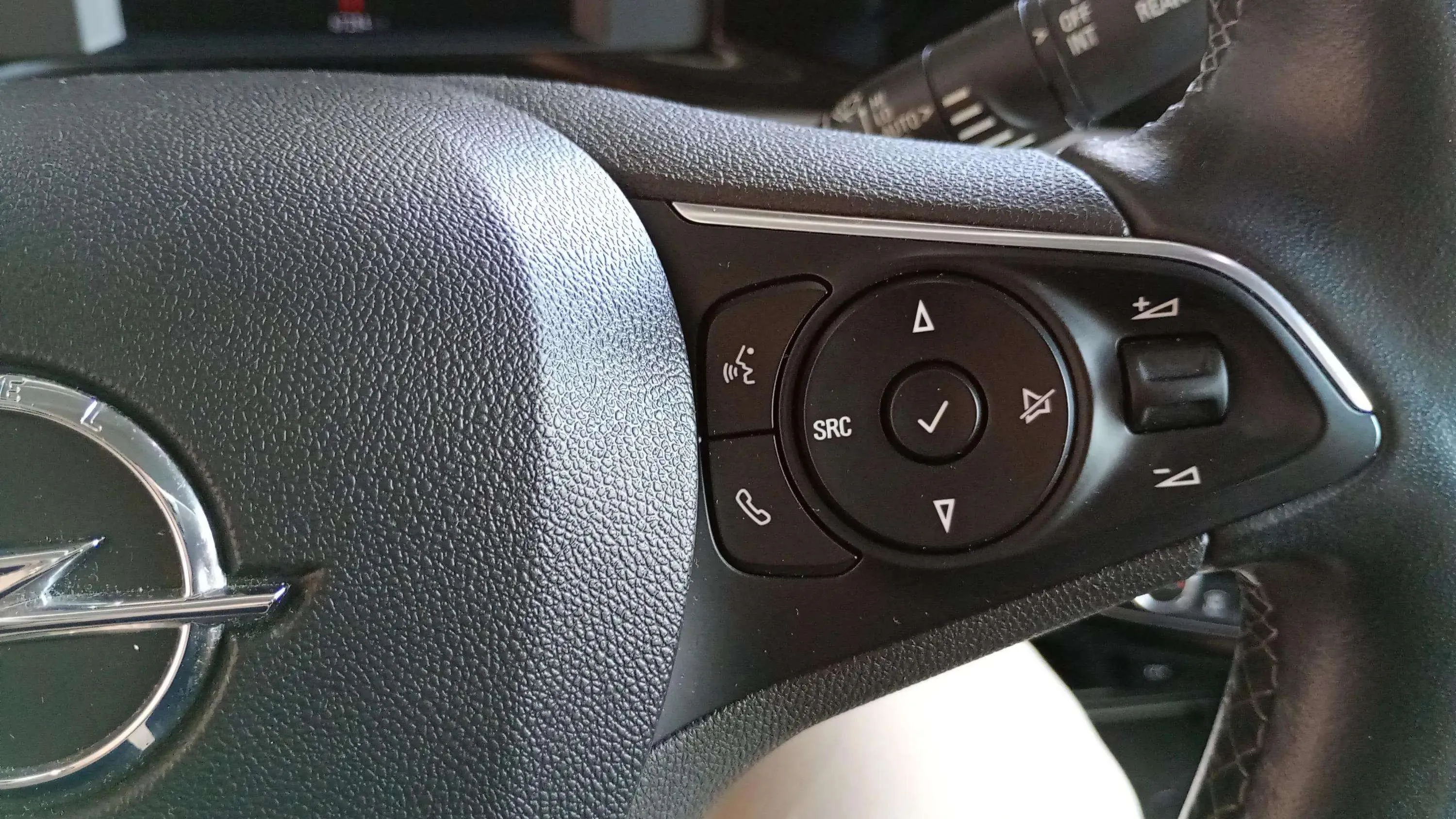 Opel Mokka BEV 50kWh Business Elegance - foto 14