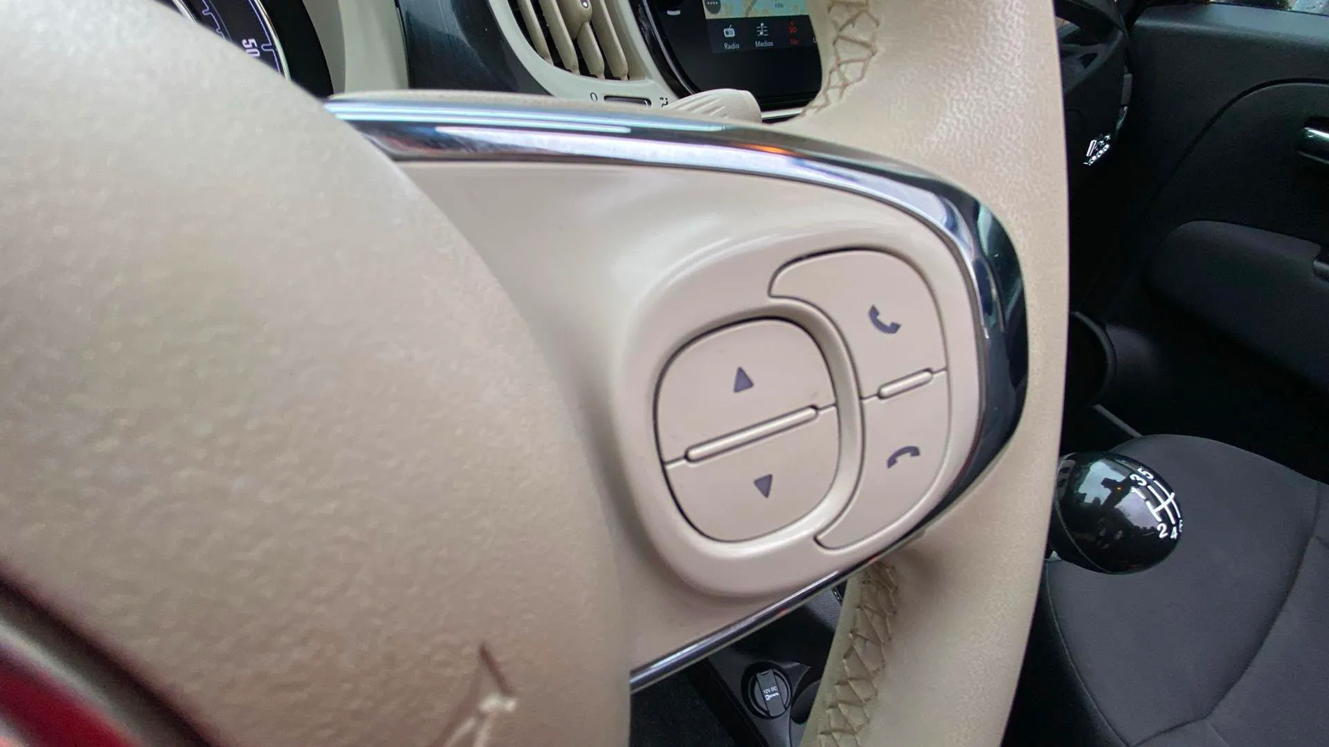 Fiat 500 Club 1.0 Hybrid - foto 12