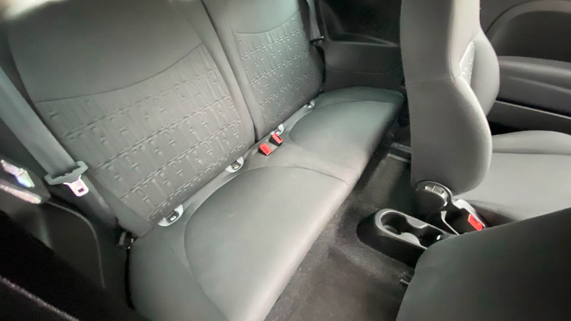 Fiat 500 Club 1.0 Hybrid - foto 22