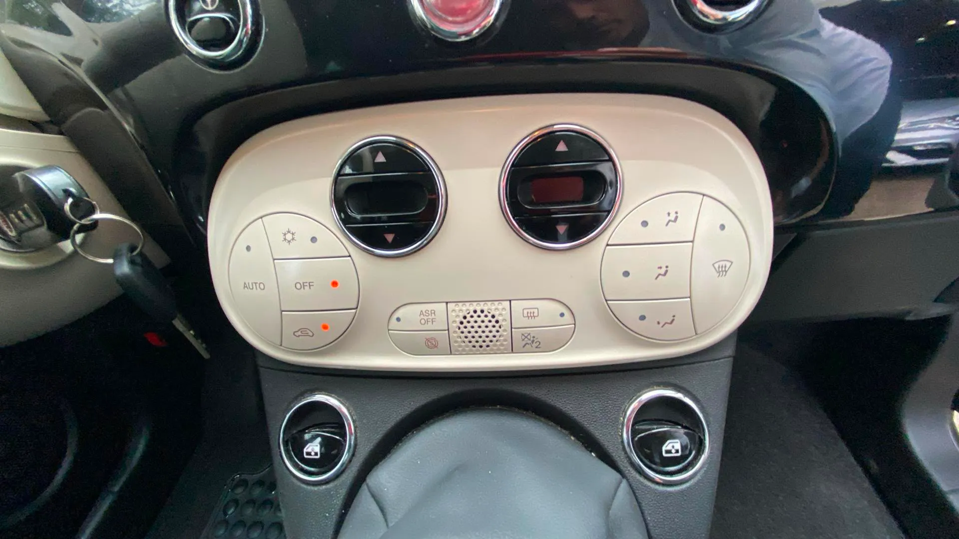 Fiat 500 Club 1.0 Hybrid - foto 15