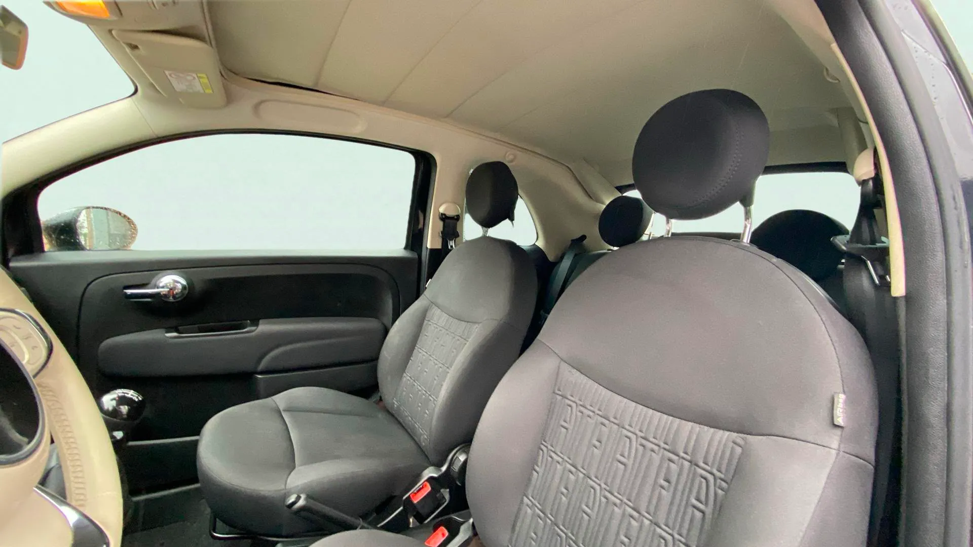 Fiat 500 Club 1.0 Hybrid - foto 19