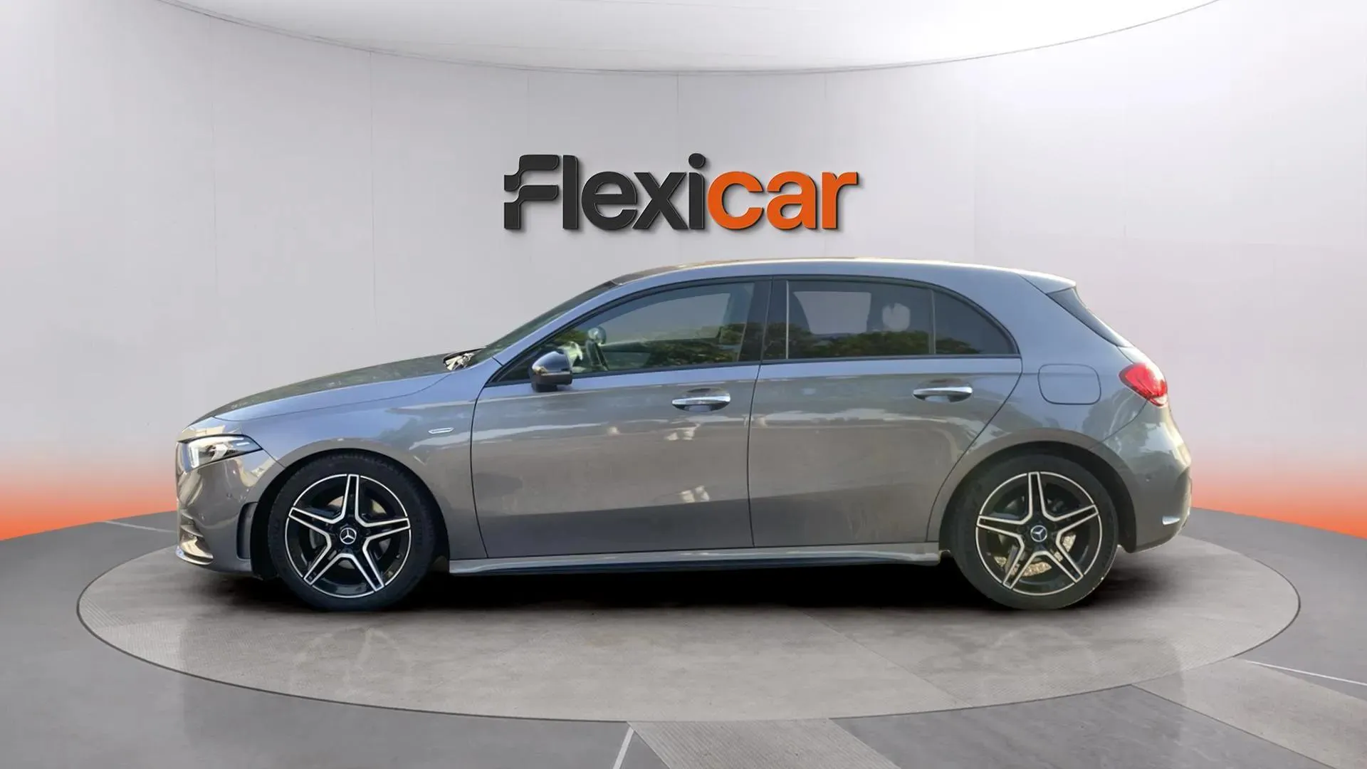 Mercedes-Benz Clase A A 180 d - foto 4