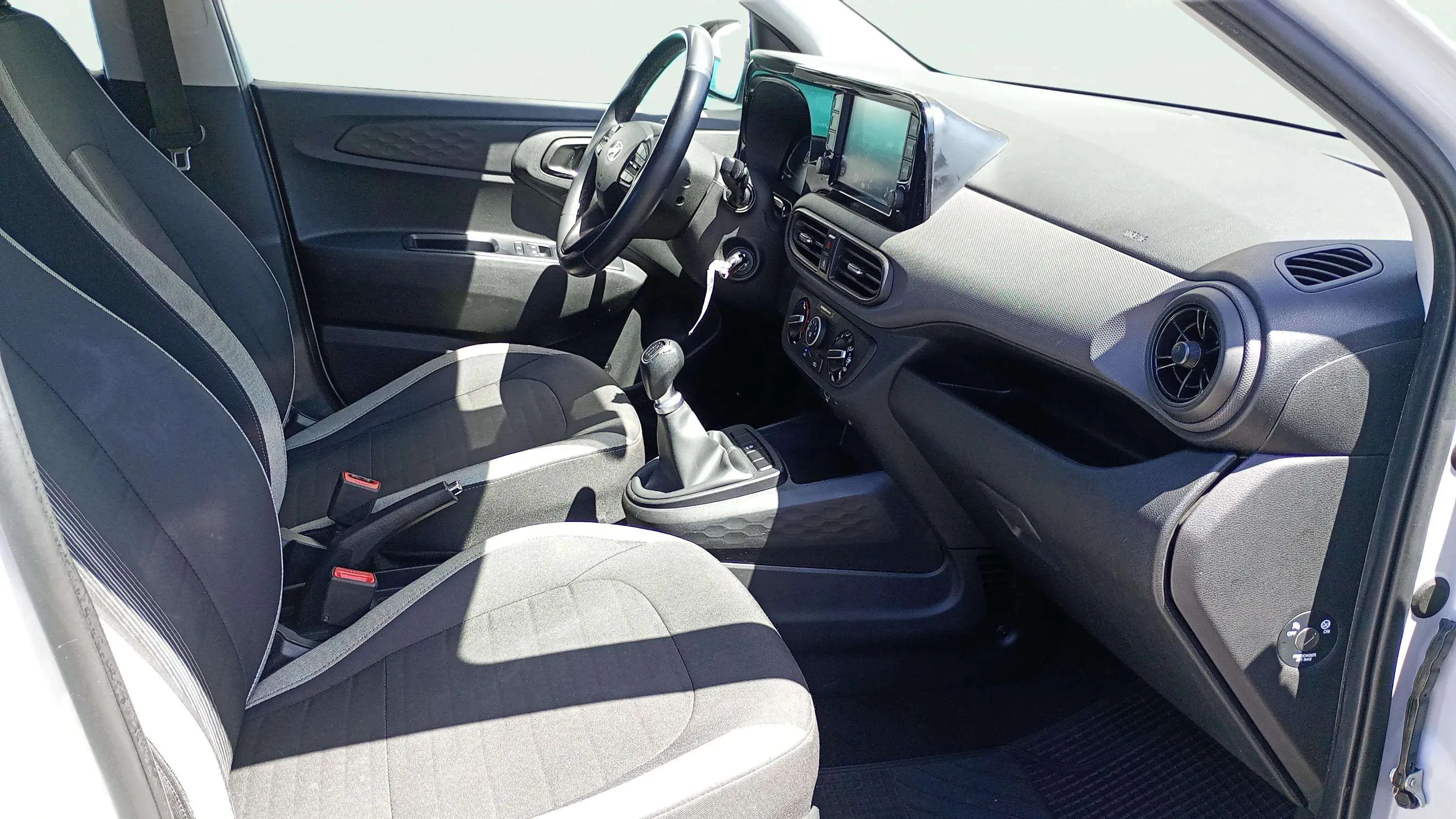 Hyundai i10 1.2 Tecno 2C - foto 11
