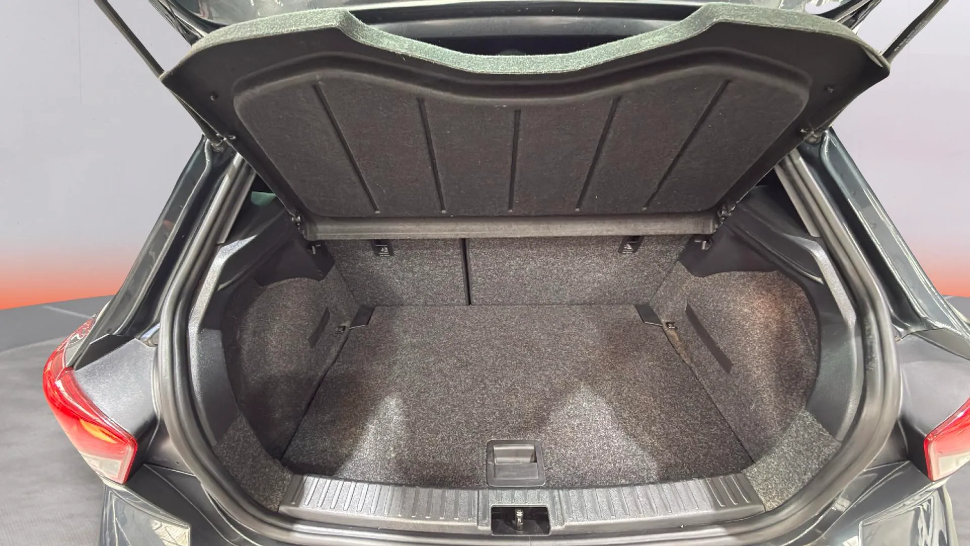 SEAT Ibiza 1.0 TSI FR - foto 16