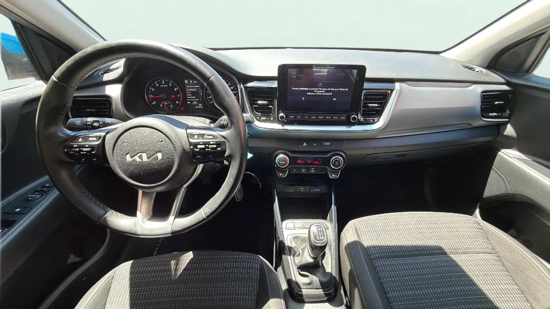 Kia Stonic 1.0 T-GDi MHEV iMT Concept - foto 10