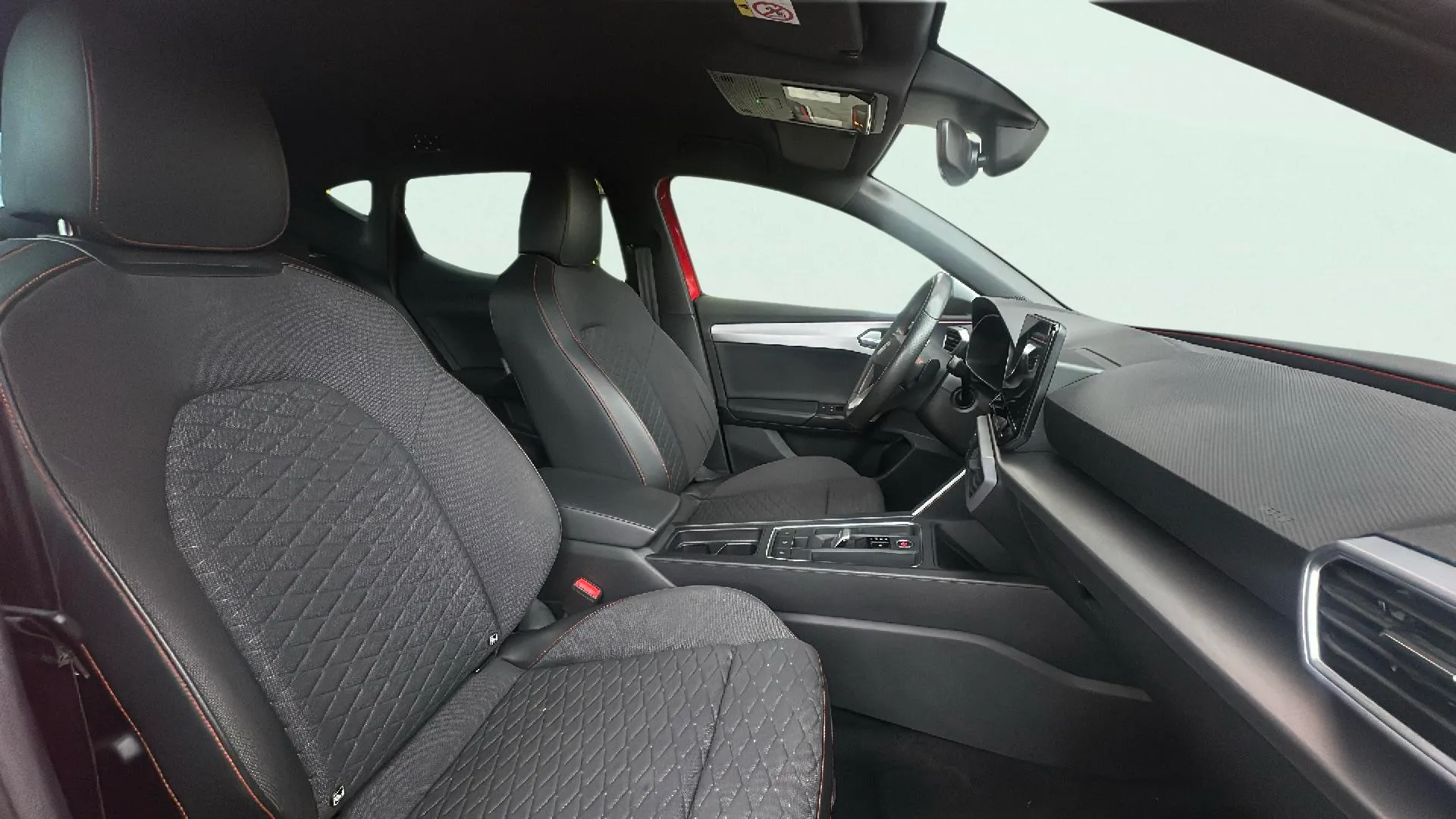 SEAT León 2.0 TDI DSG-7 FR Go XL - foto 16