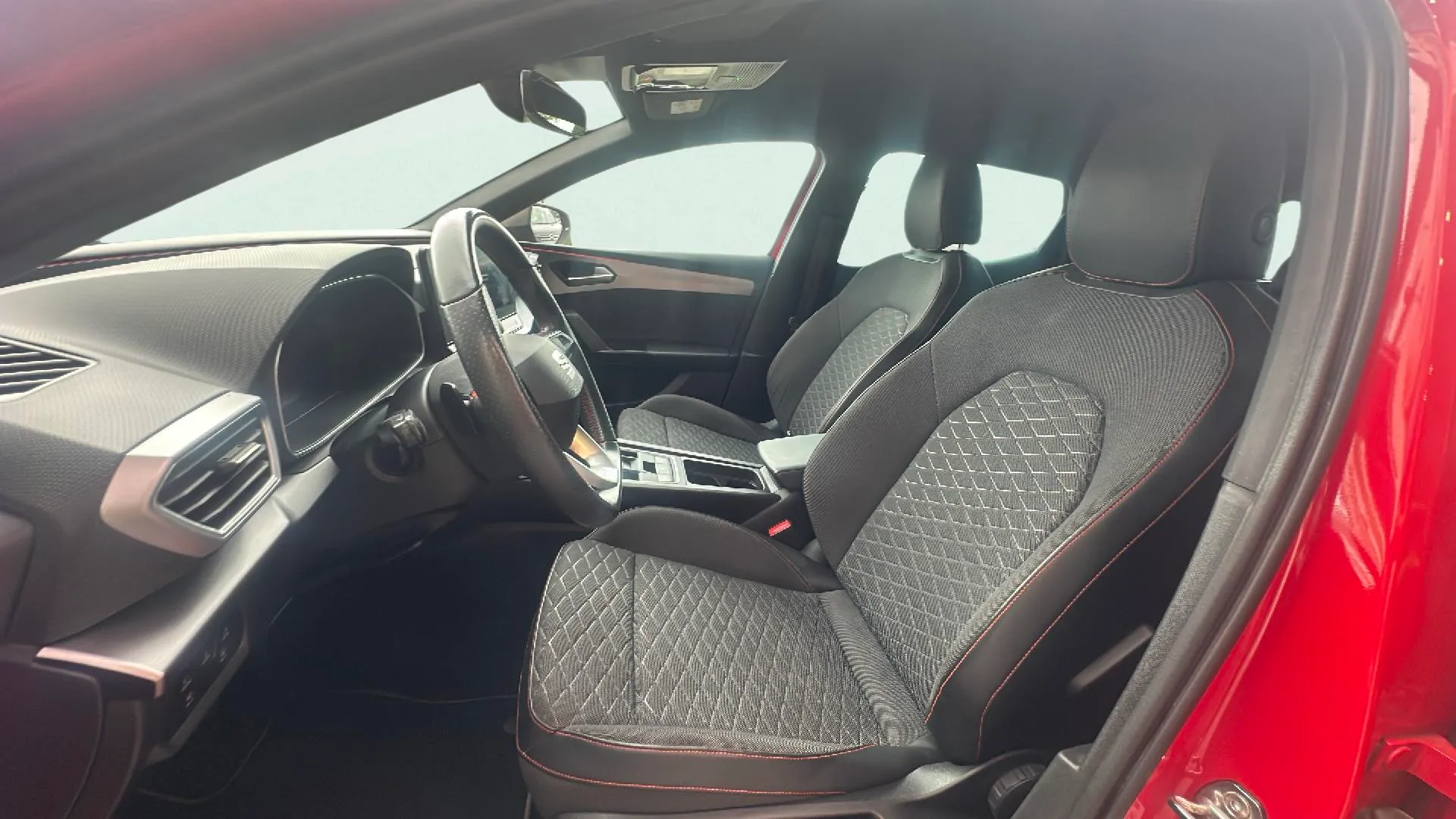SEAT León 2.0 TDI DSG-7 FR Go XL - foto 10