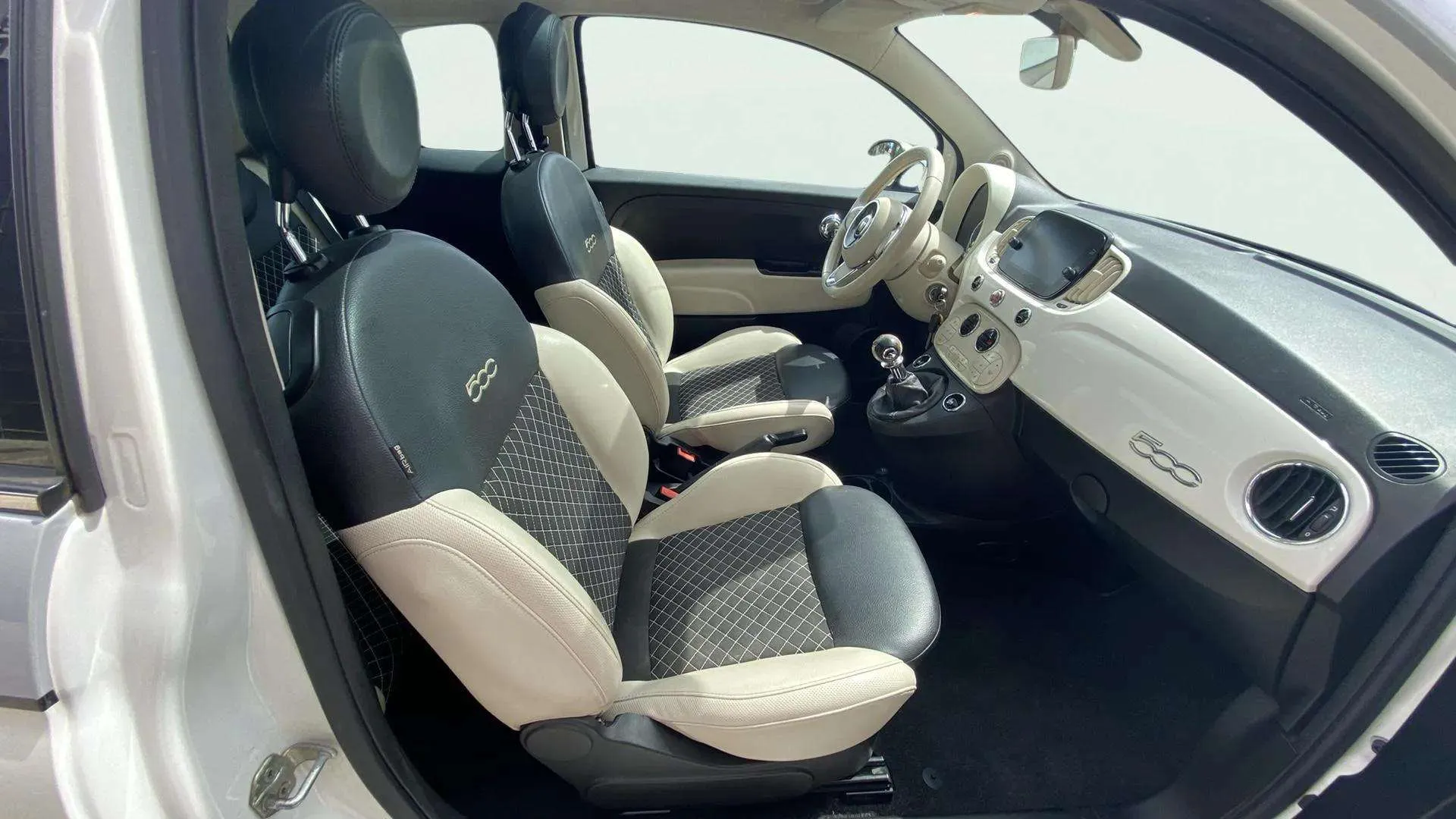 Fiat 500 Dolcevita 1.0 Hybrid - foto 17