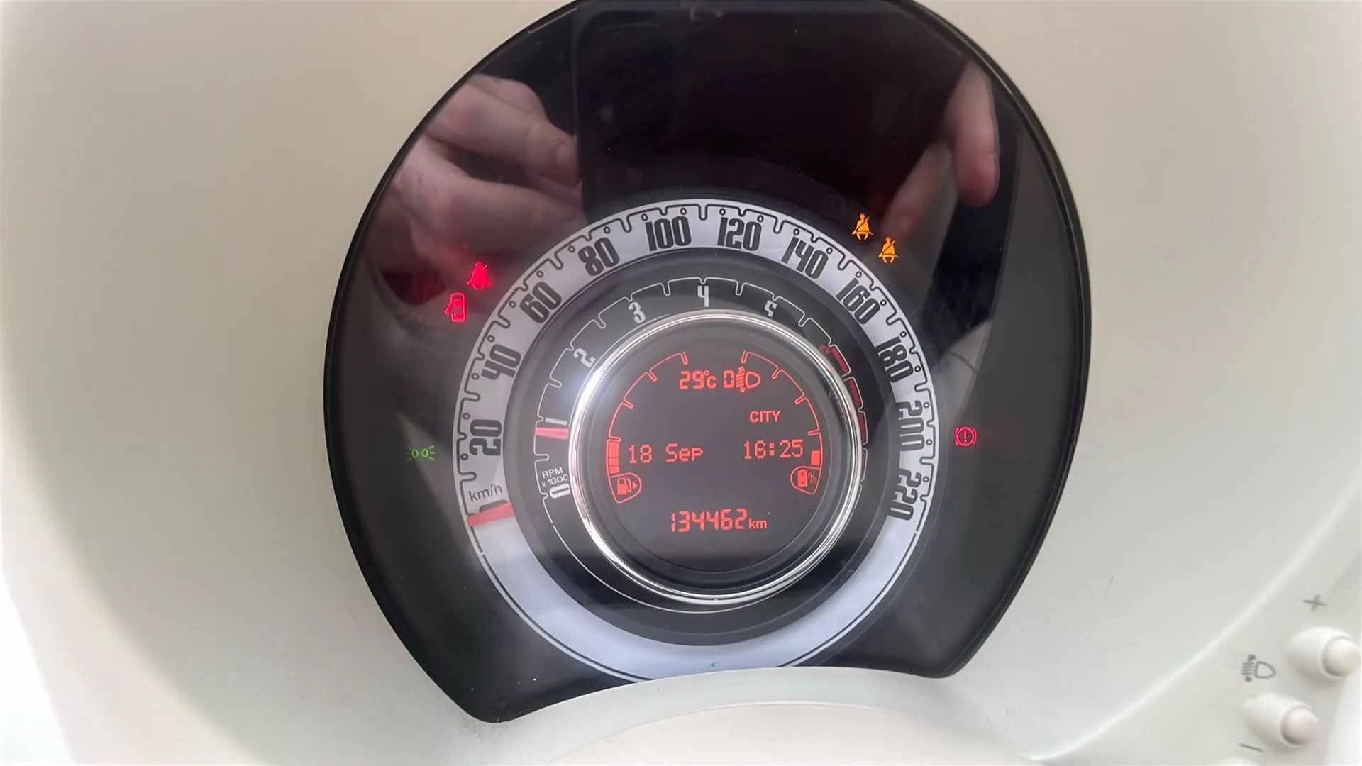 Fiat 500 Dolcevita 1.0 Hybrid - foto 11