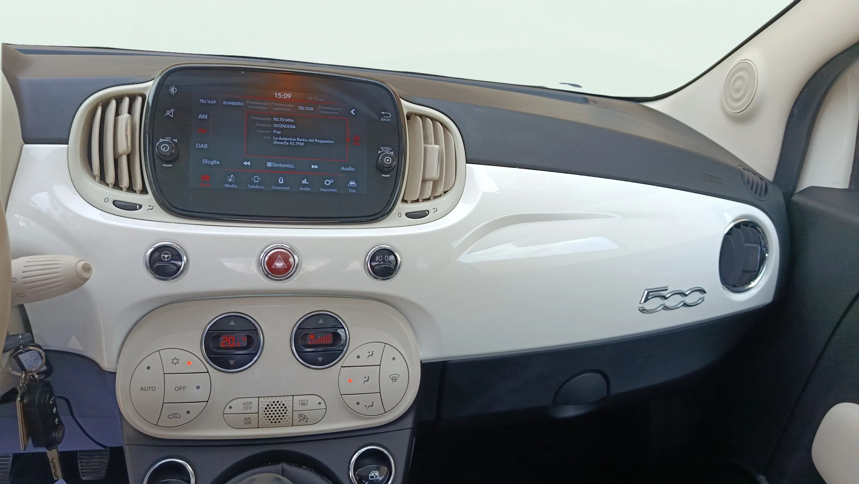 Fiat 500 Dolcevita 1.0 Hybrid - foto 8