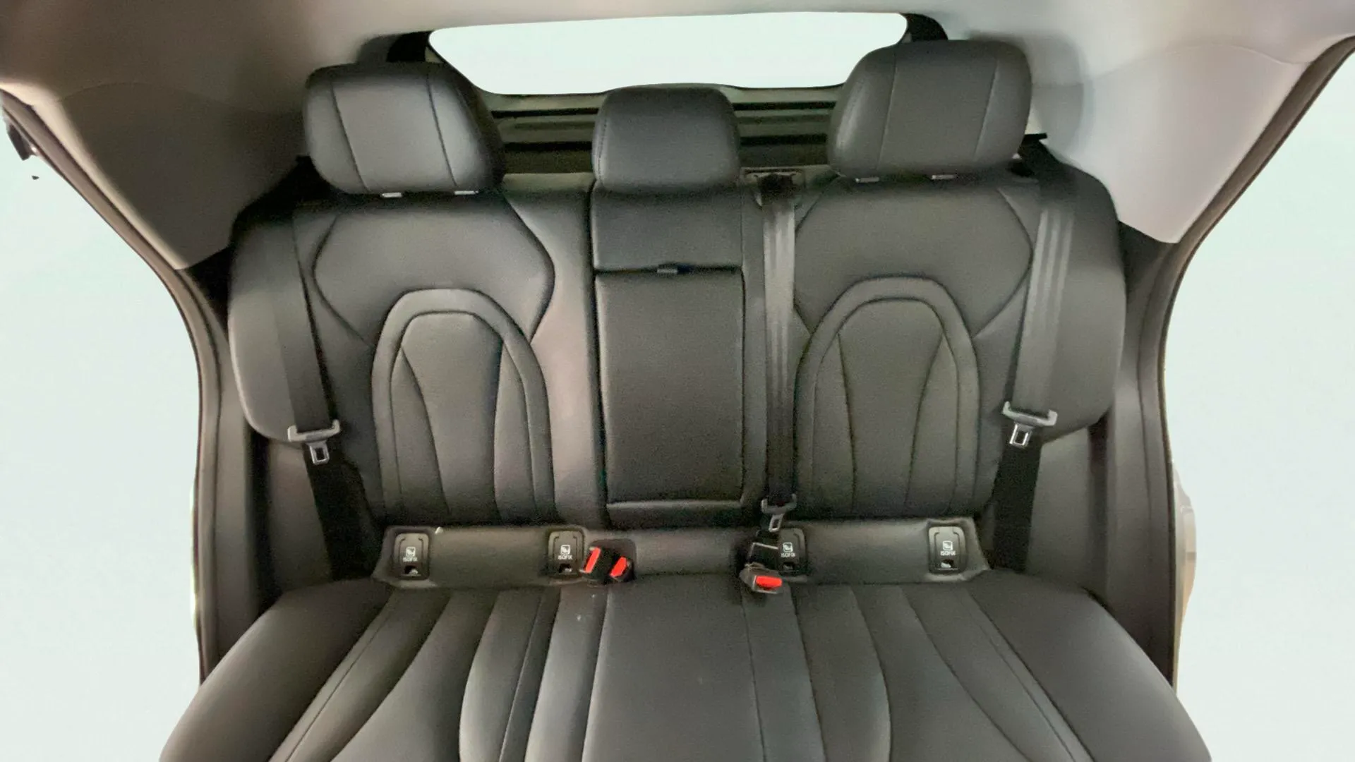 Omoda 5 1.6 T-GDi DCT Premium - foto 11