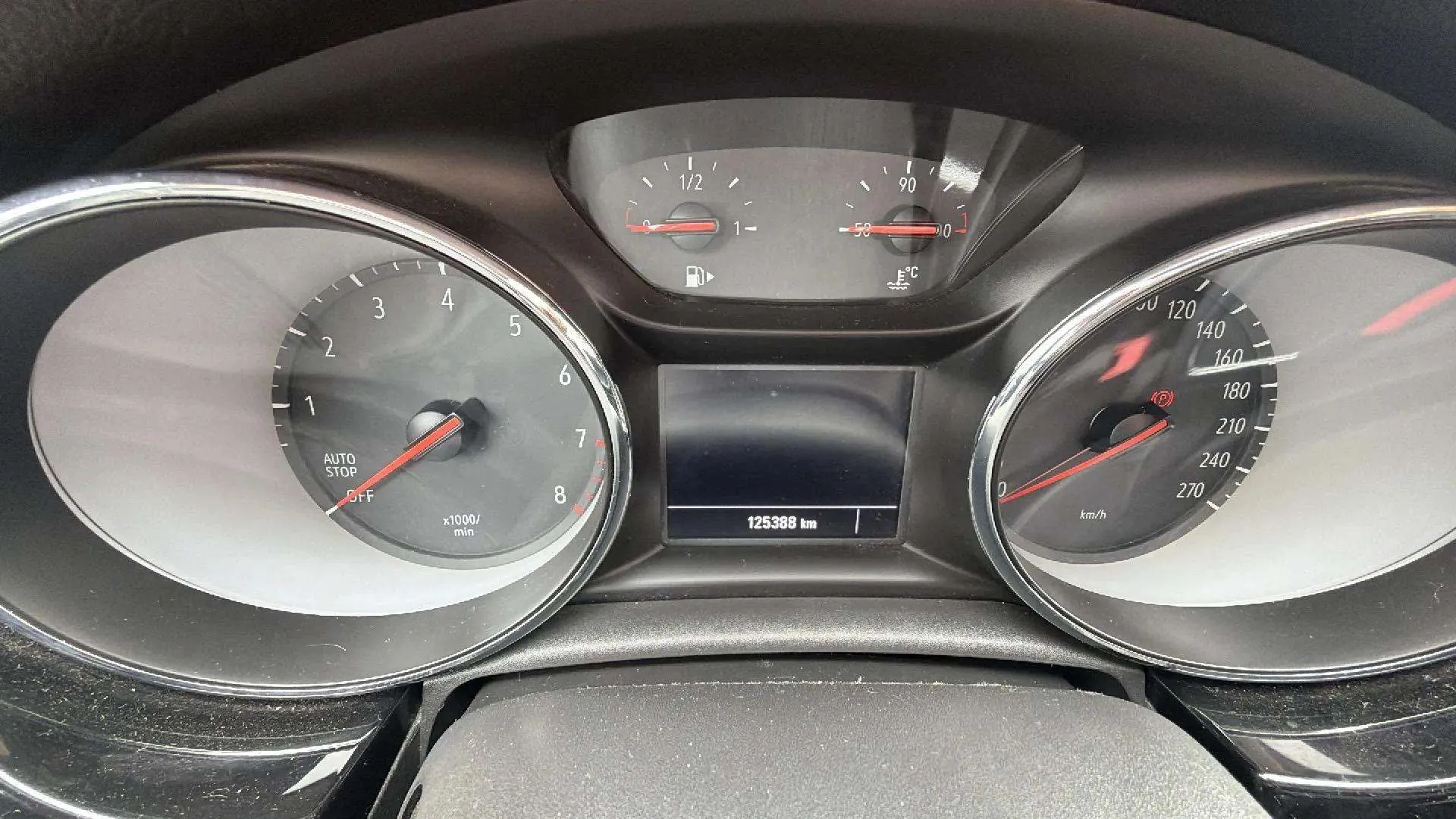 Opel Astra 1.2T SHT Design Tech - foto 12