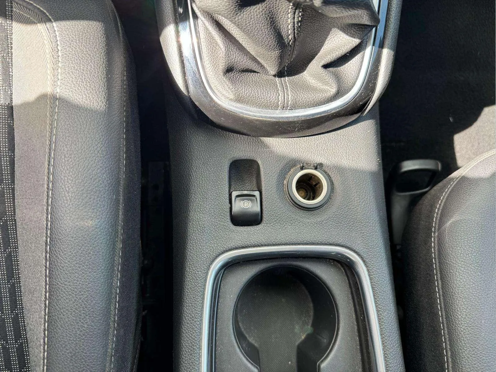 Opel Astra 1.2T SHT Design Tech - foto 17