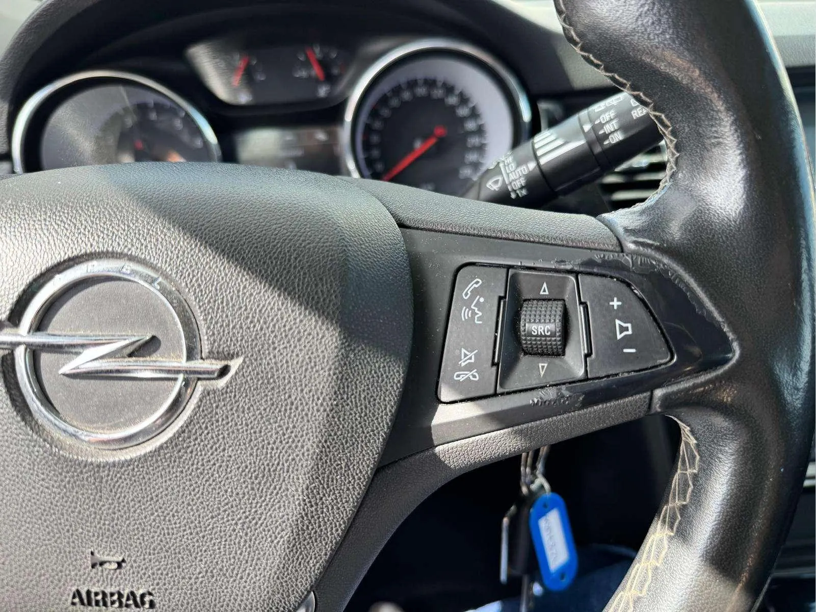 Opel Astra 1.2T SHT Design Tech - foto 13