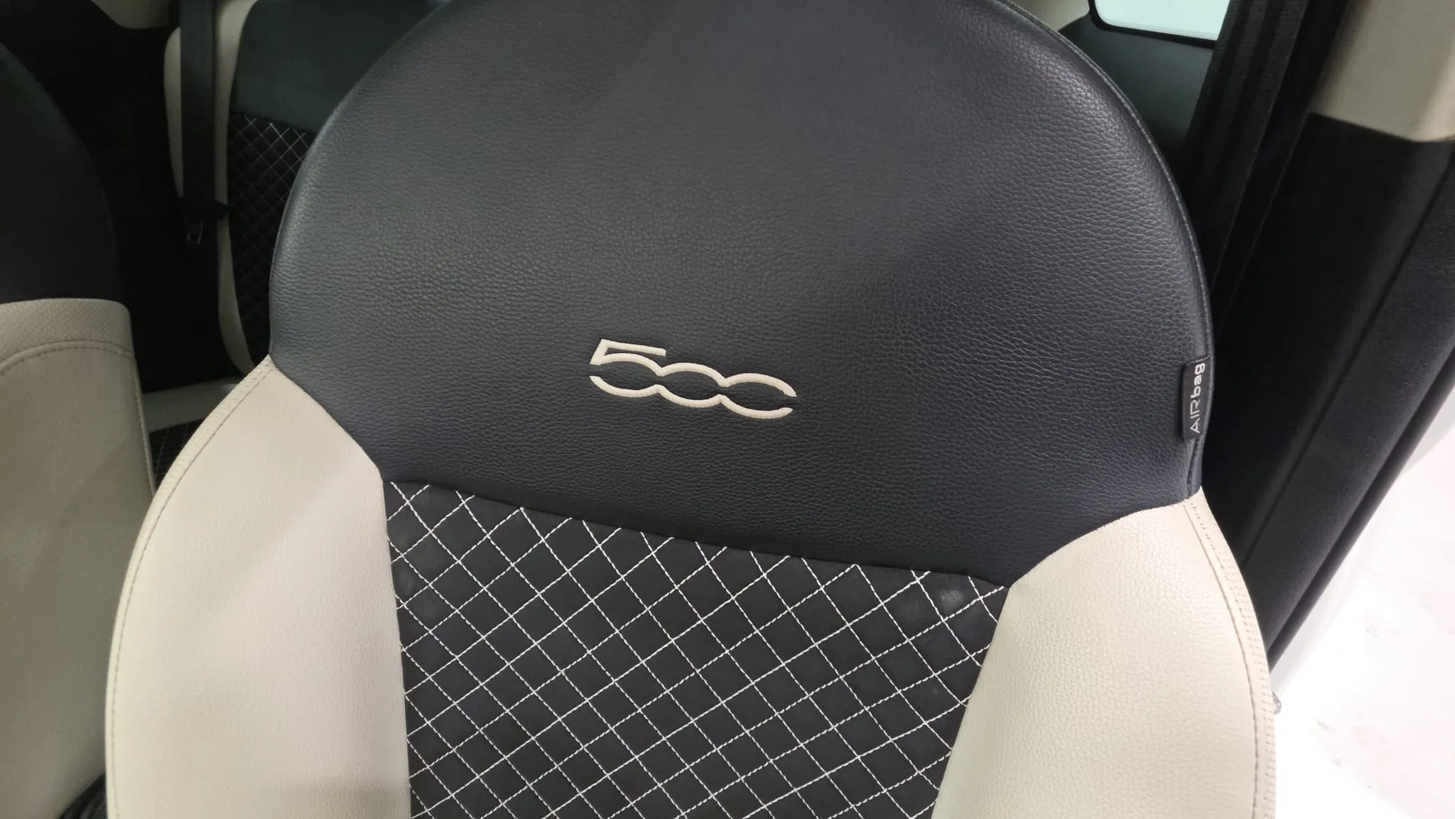 Fiat 500 Dolcevita 1.0 Hybrid - foto 18