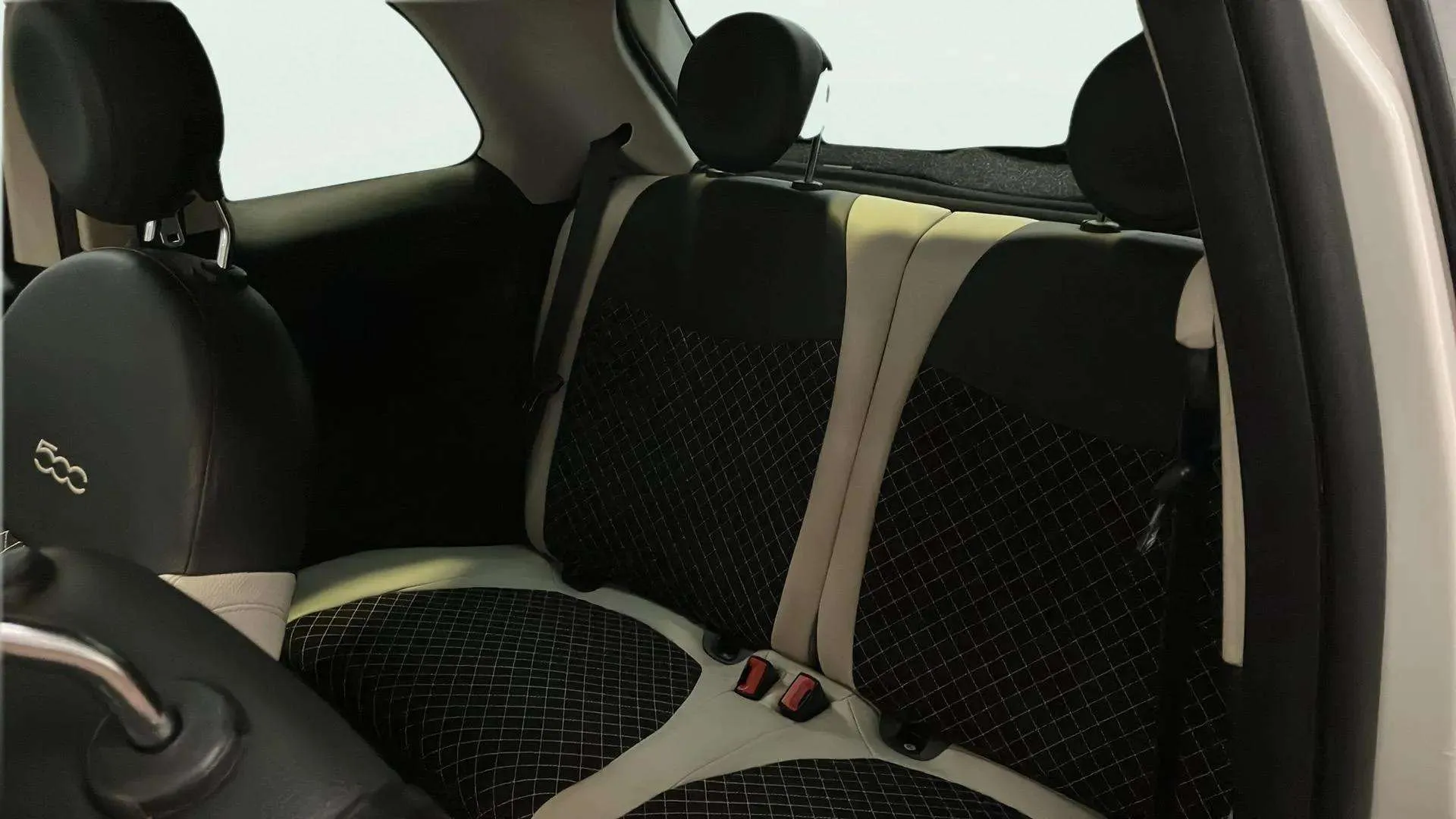 Fiat 500 Dolcevita 1.0 Hybrid - foto 13