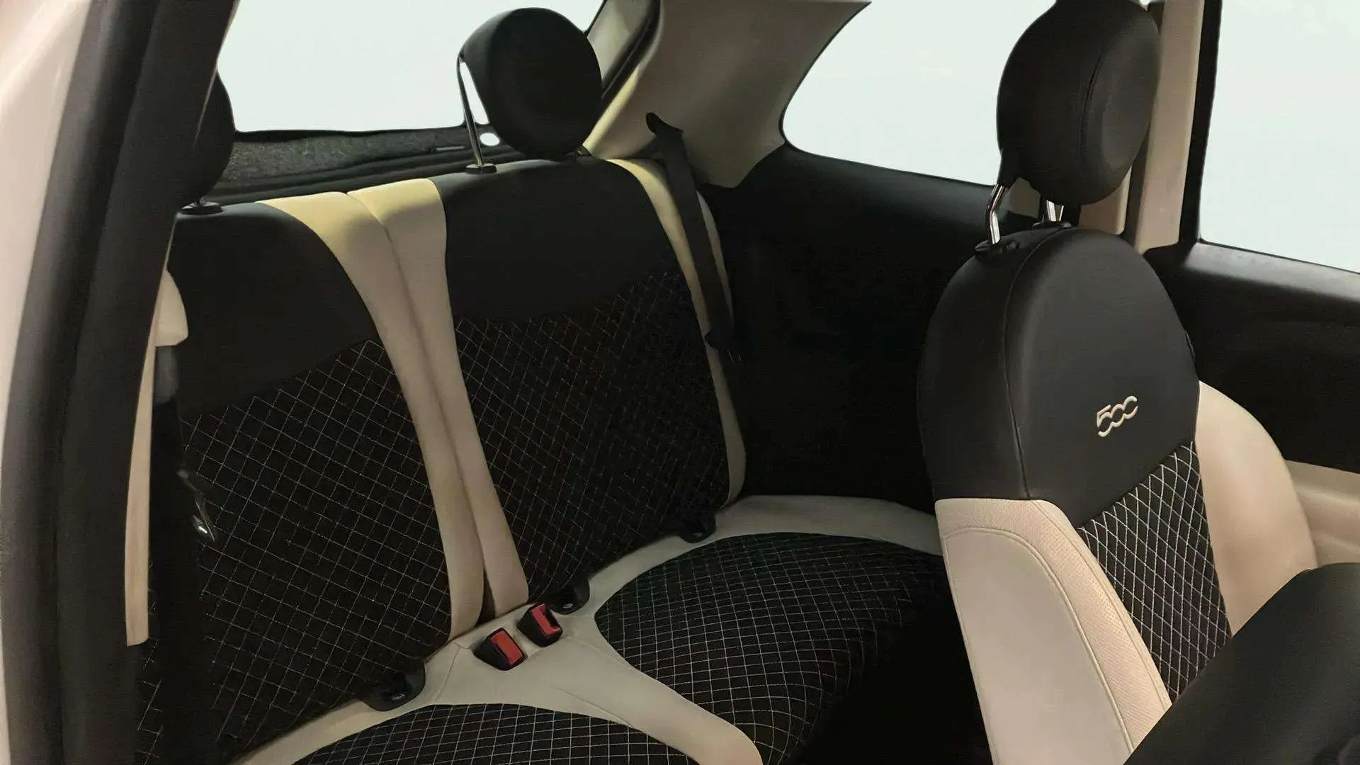 Fiat 500 Dolcevita 1.0 Hybrid - foto 14