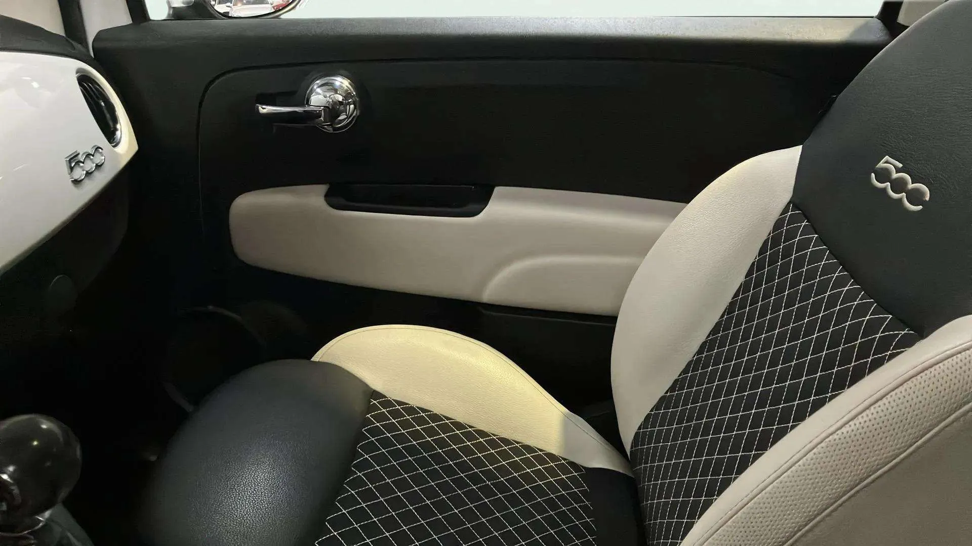 Fiat 500 Dolcevita 1.0 Hybrid - foto 18