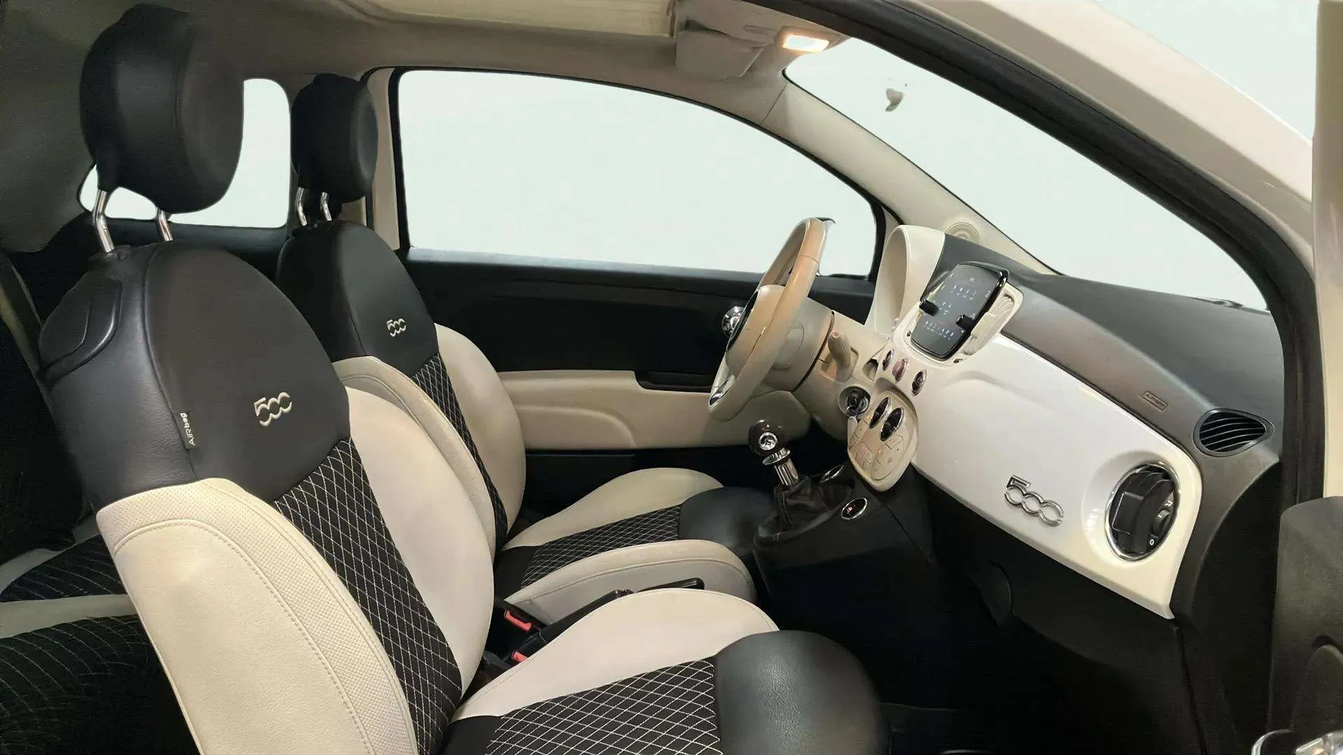 Fiat 500 Dolcevita 1.0 Hybrid - foto 15