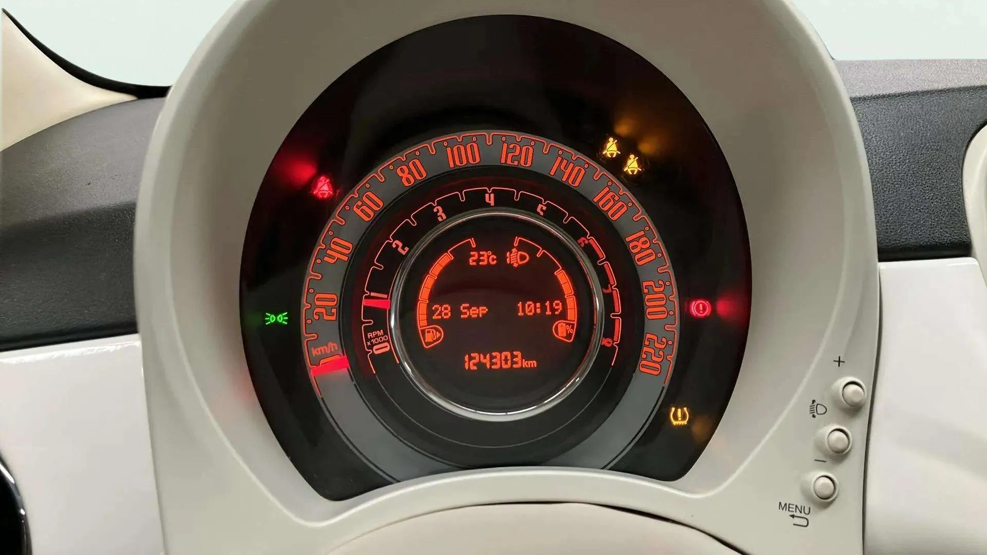 Fiat 500 Dolcevita 1.0 Hybrid - foto 11