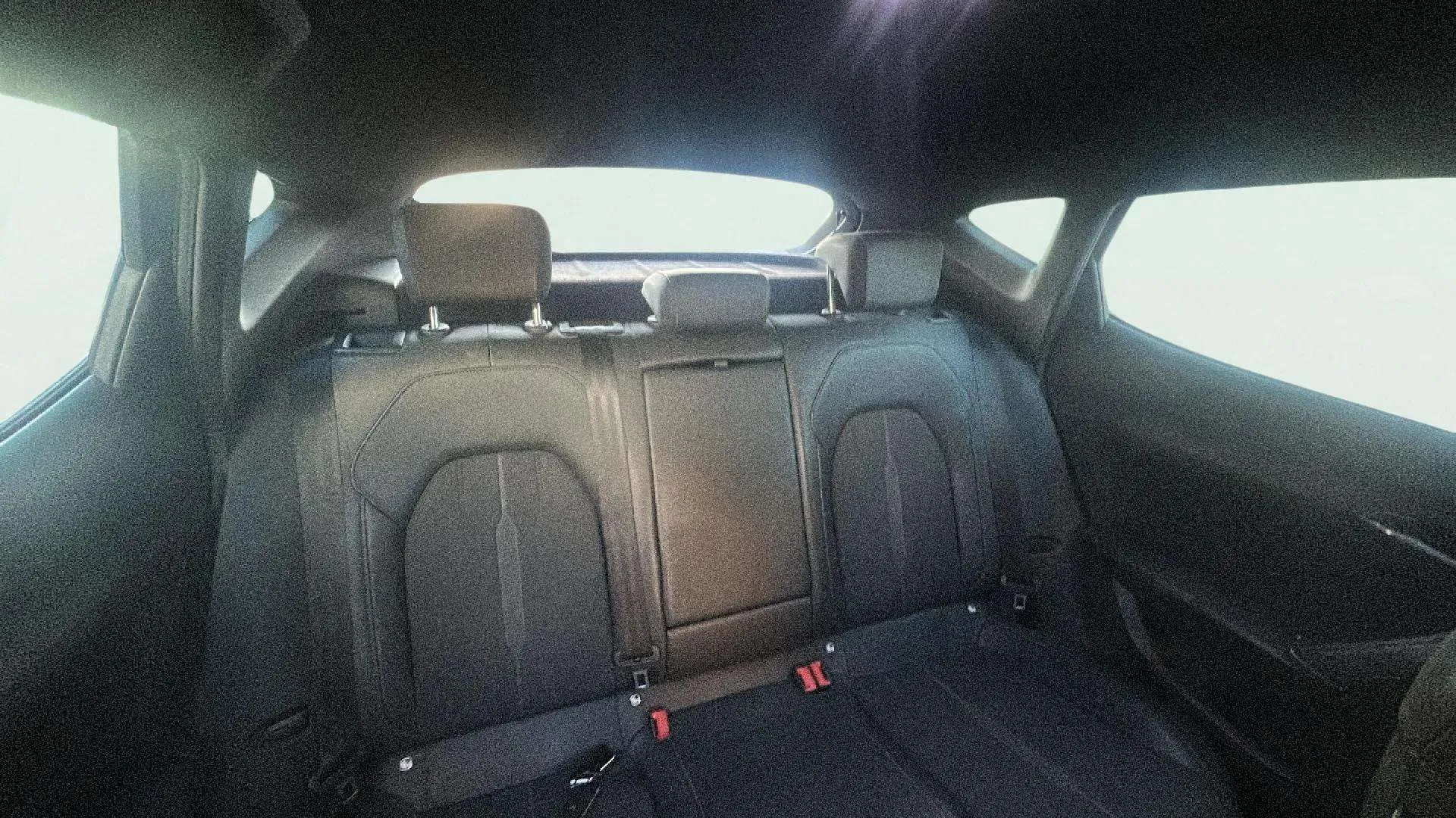 Cupra Formentor 1.4 e-Hybrid DSG - foto 14