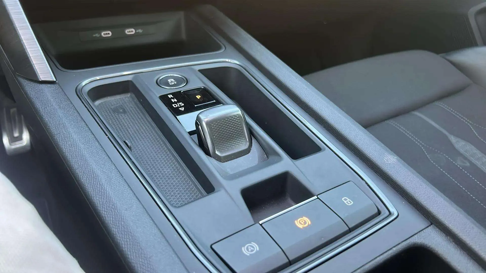 Cupra Formentor 1.4 e-Hybrid DSG - foto 20