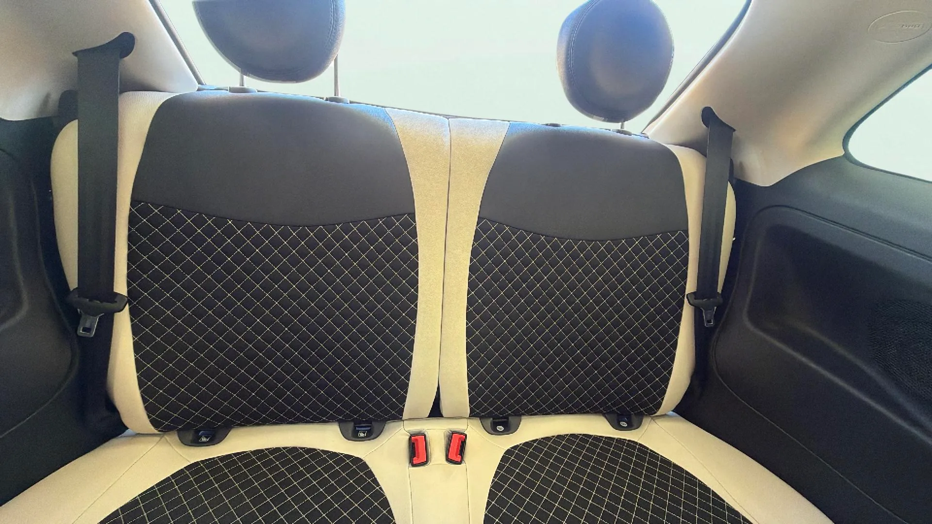 Fiat 500 Dolcevita 1.0 Hybrid - foto 11